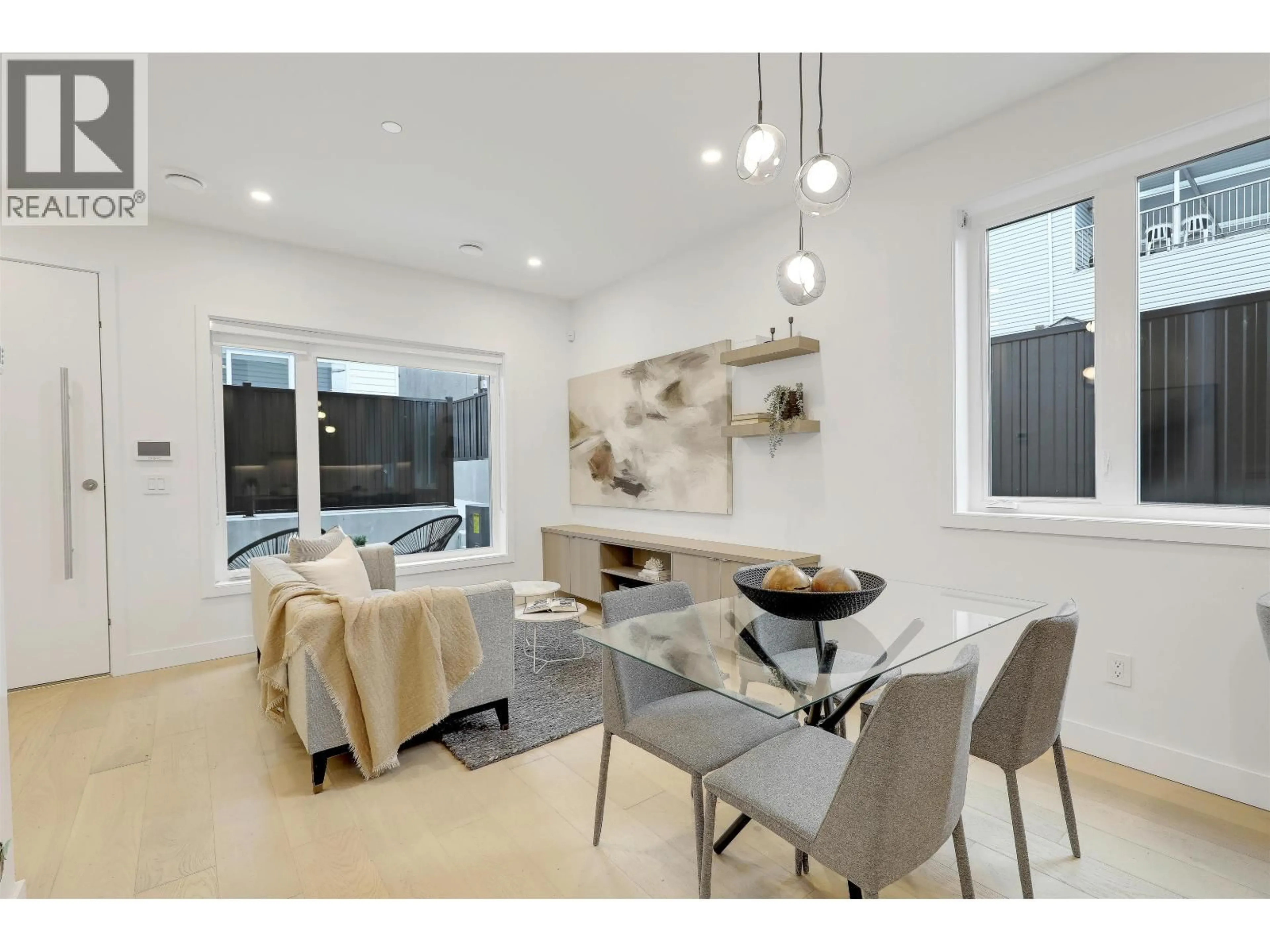 Unknown for 1 - 3183 GRAVELEY STREET, Vancouver British Columbia V5K3K7