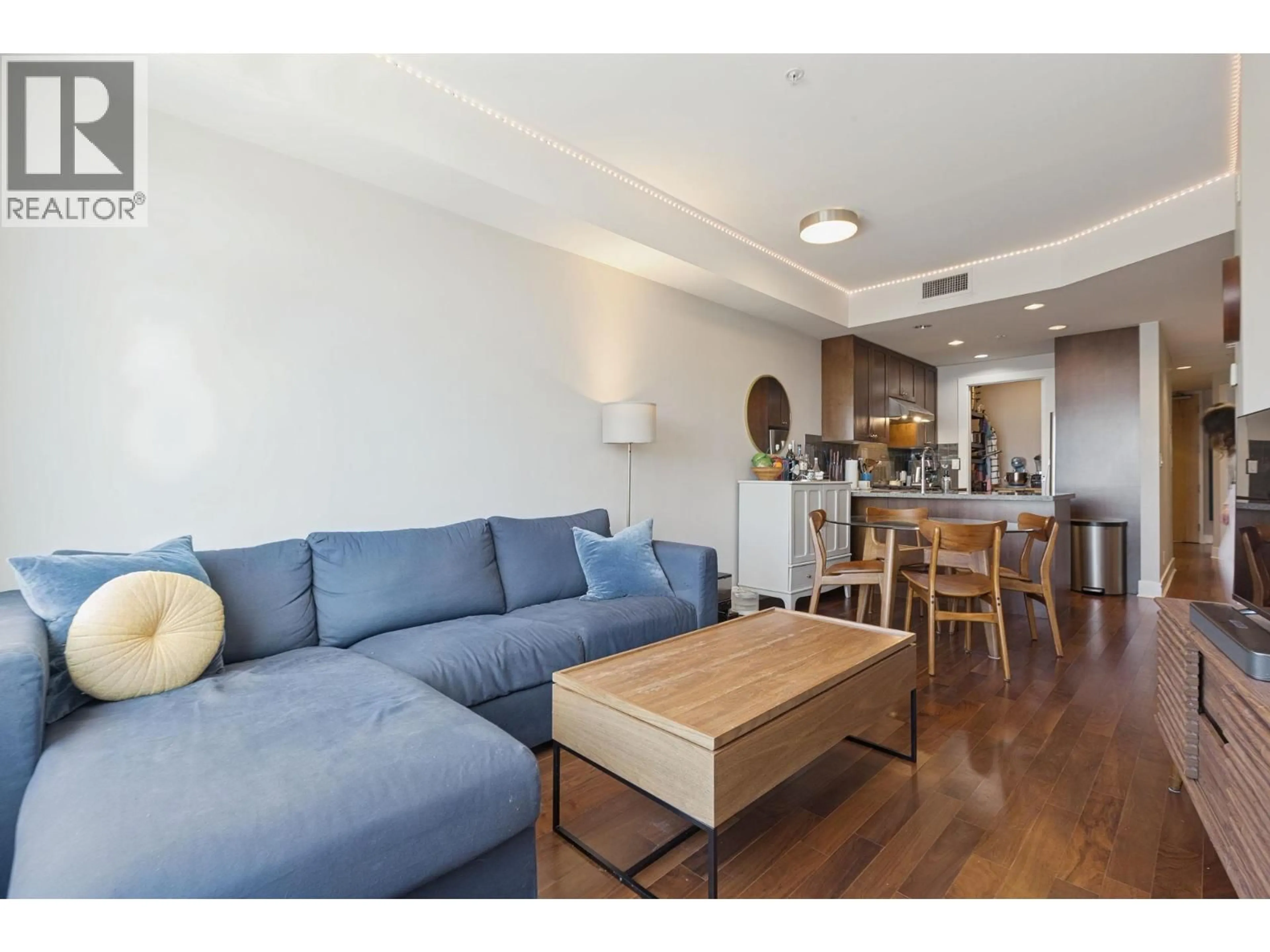 Living room with furniture, wood/laminate floor for 303 - 1477 15TH AVENUE, Vancouver British Columbia V6H1S4