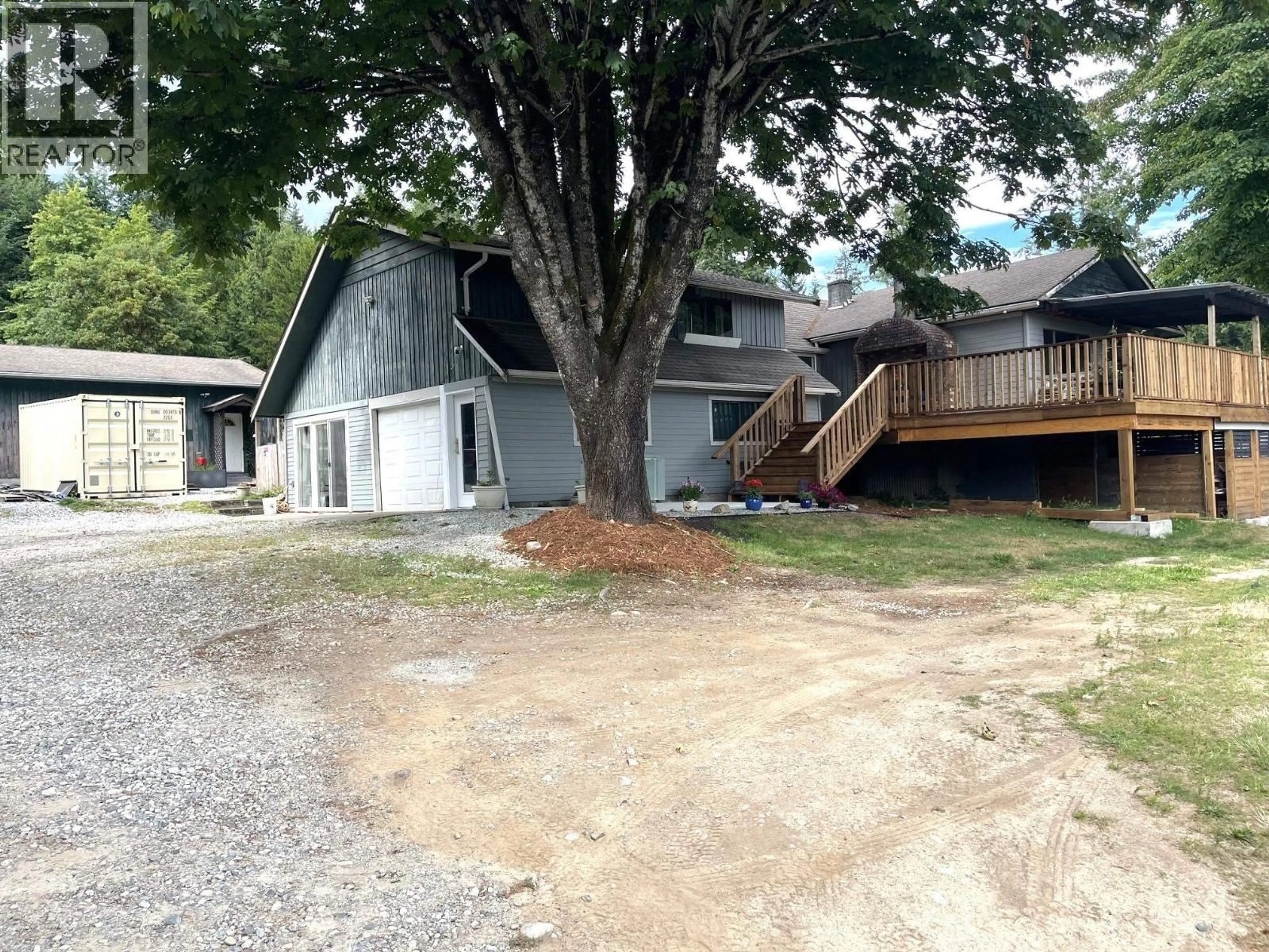 A pic from outside/outdoor area/front of a property/back of a property/a pic from drone, unknown for 988 CEMETERY ROAD, Gibsons British Columbia V0N1V7
