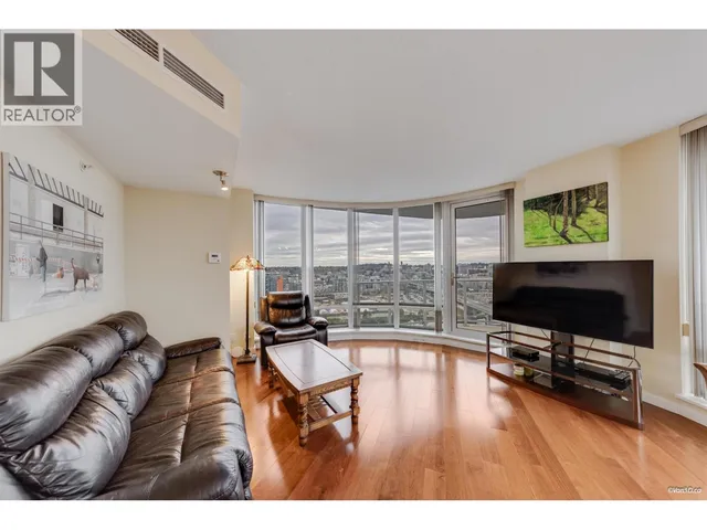2705 - 918 COOPERAGE WAY, Vancouver 4