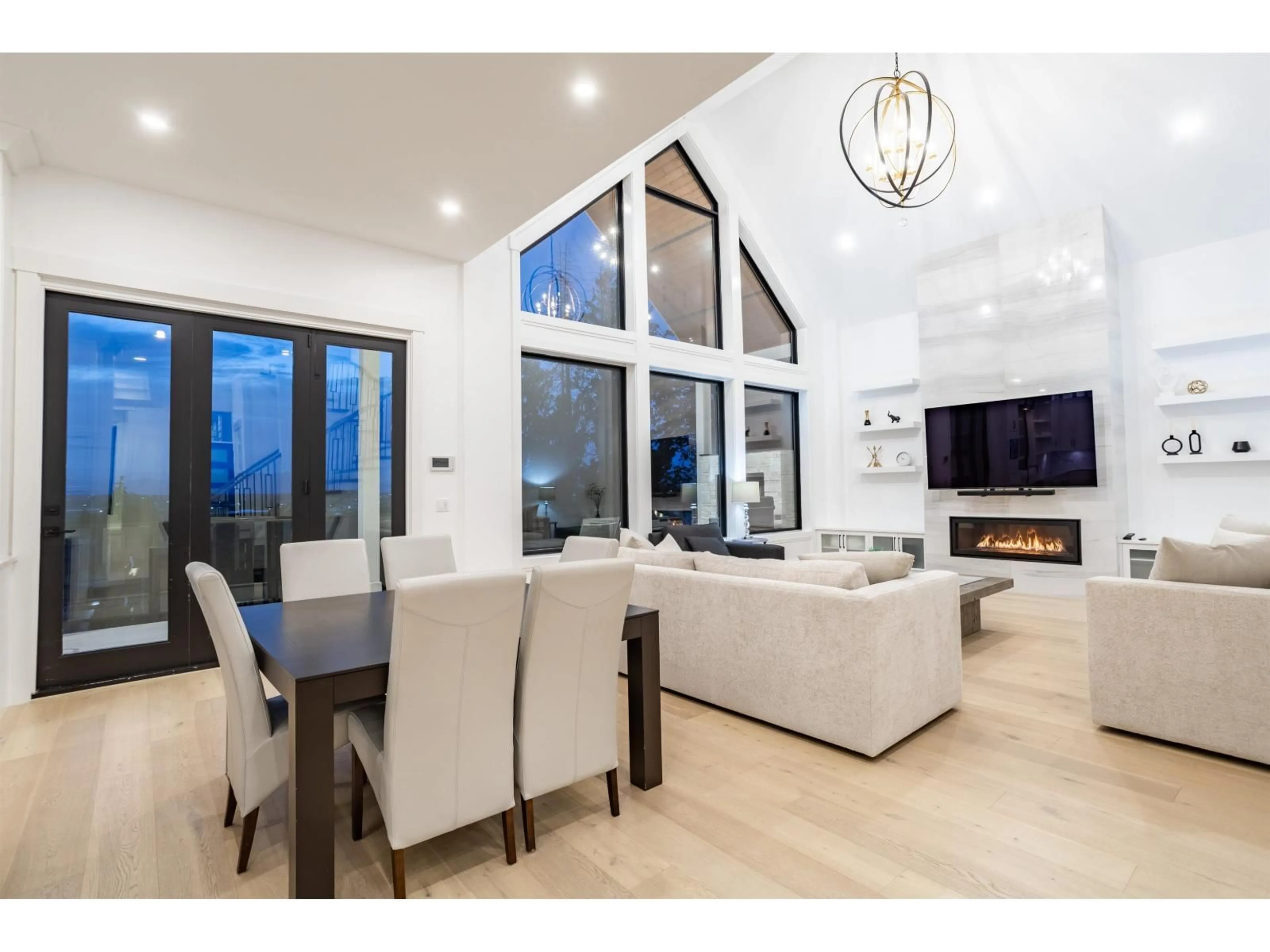 Unknown for 16671 30A AVENUE, Surrey British Columbia V3Z0P9