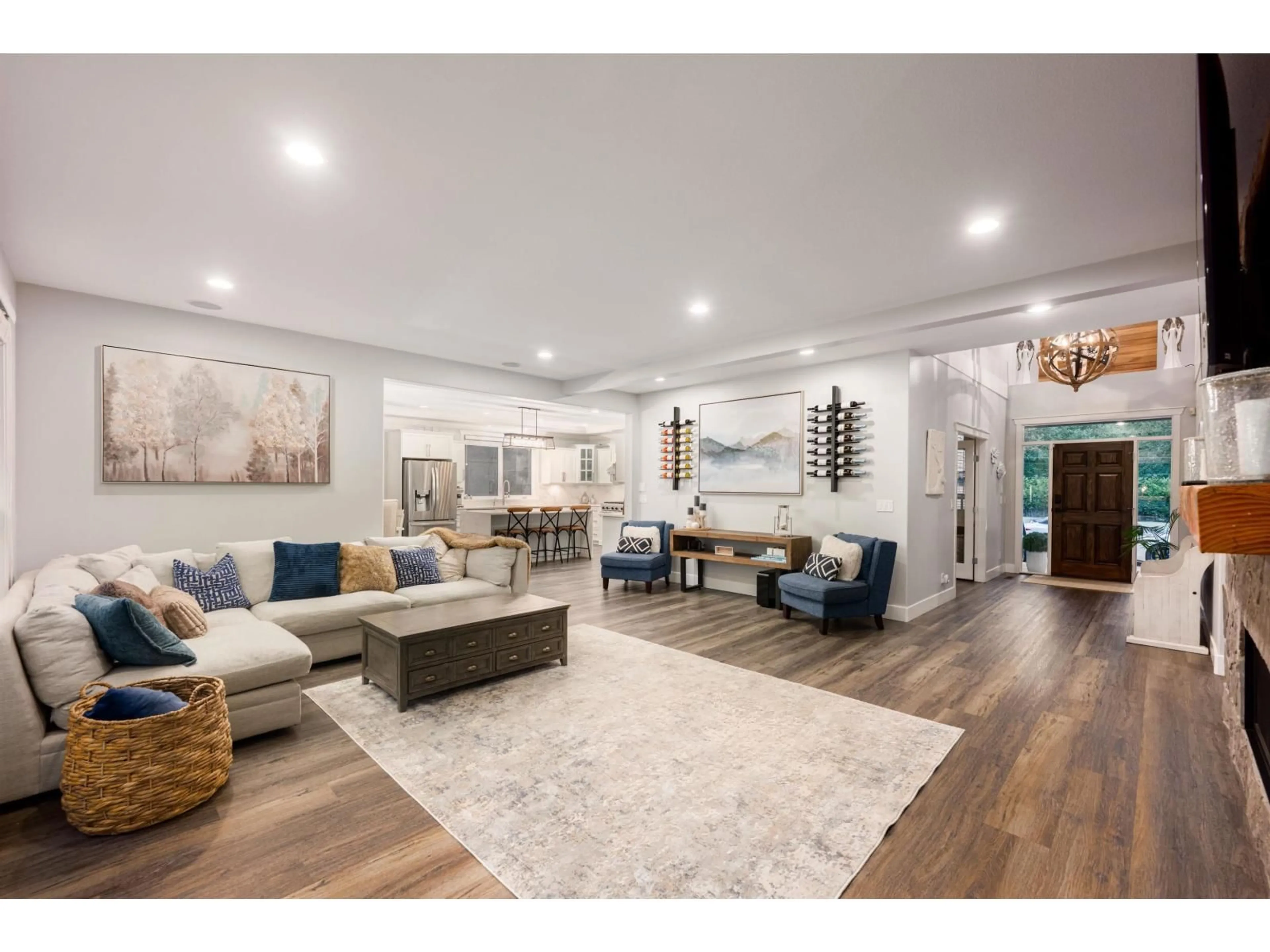 Living room with furniture, wood/laminate floor for 6453 260 STREET, Langley British Columbia V4W1V3