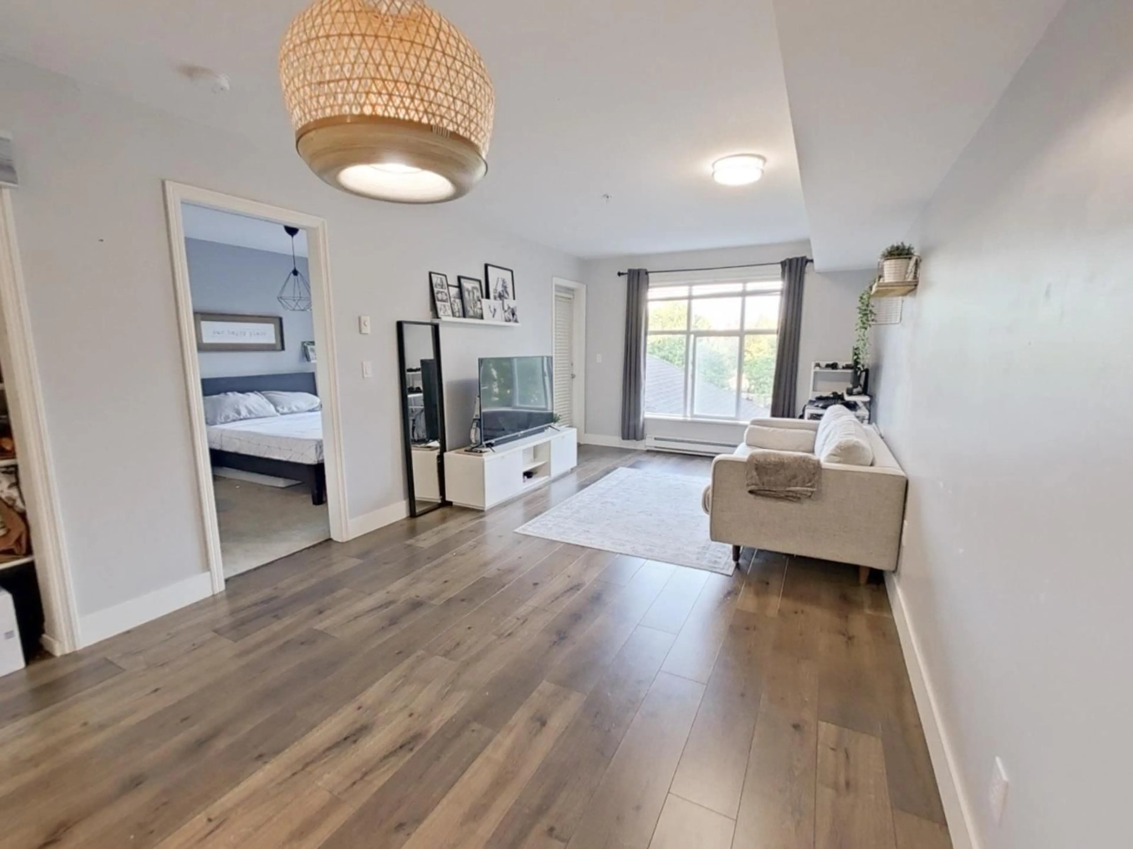 A pic of a room for 201 - 8955 EDWARD STREET, Chilliwack British Columbia V2P4E2
