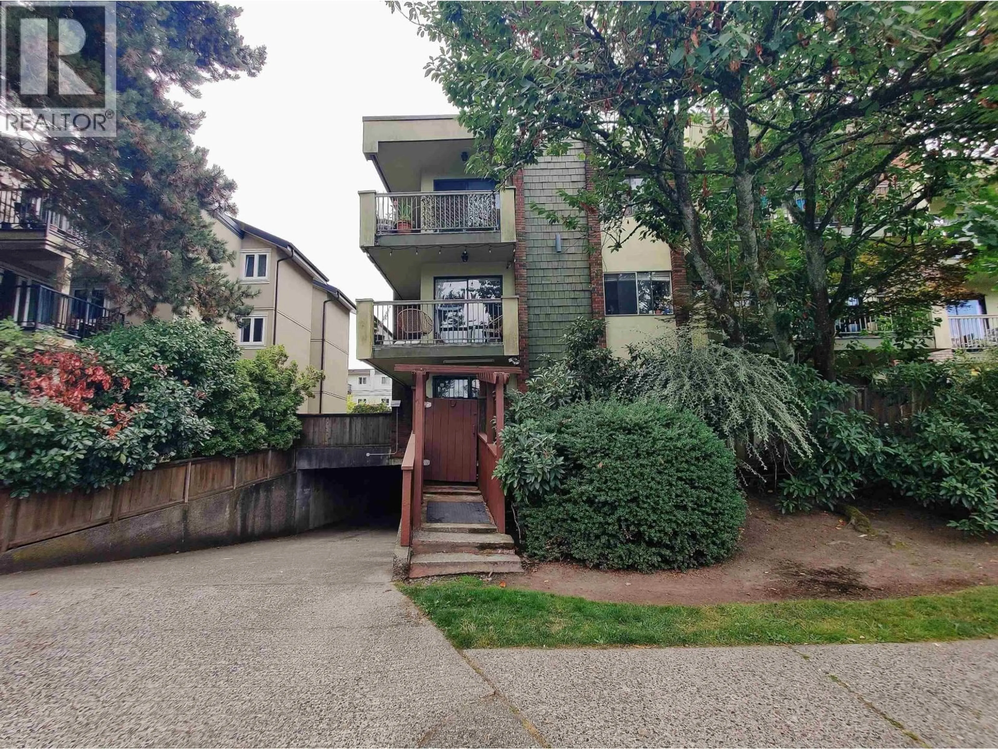 Unknown for 108 - 1420 7TH AVENUE, Vancouver British Columbia V5N1R8