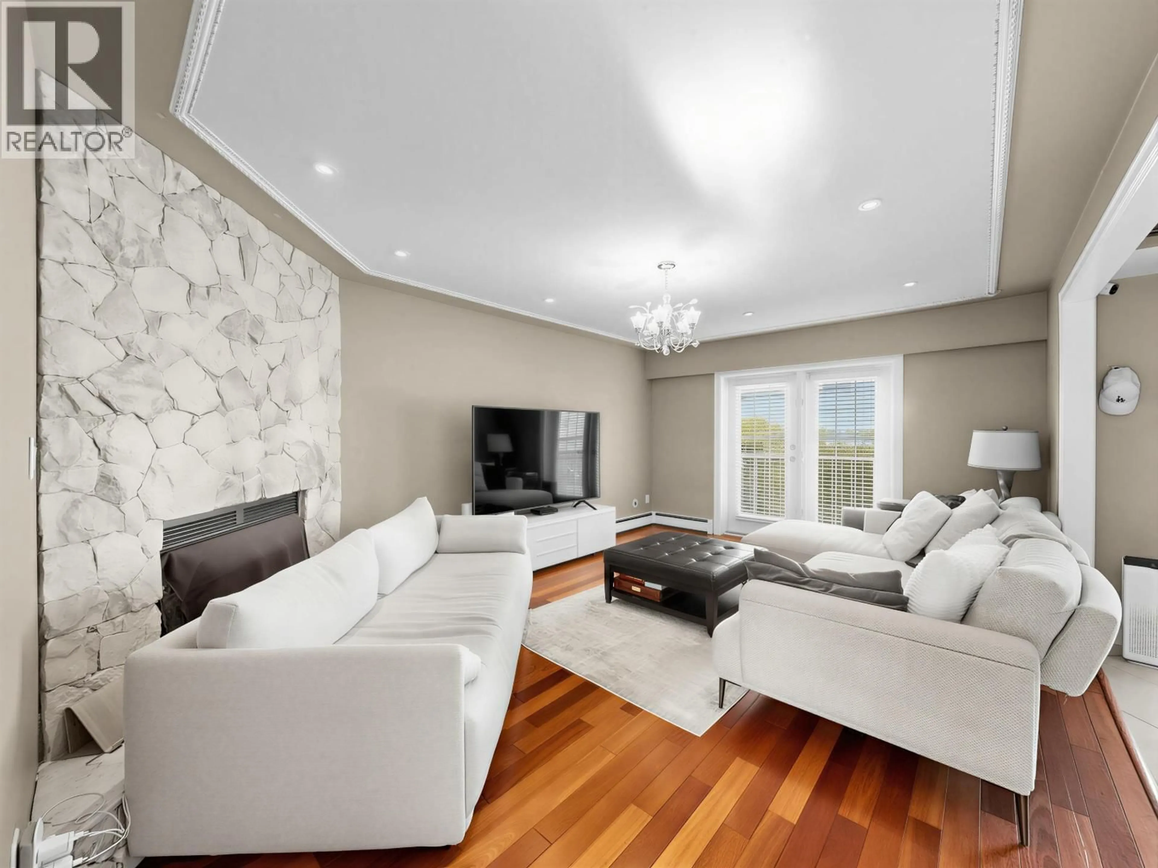 Living room with furniture, unknown for 6332 BROOKS STREET, Vancouver British Columbia V5S3J4