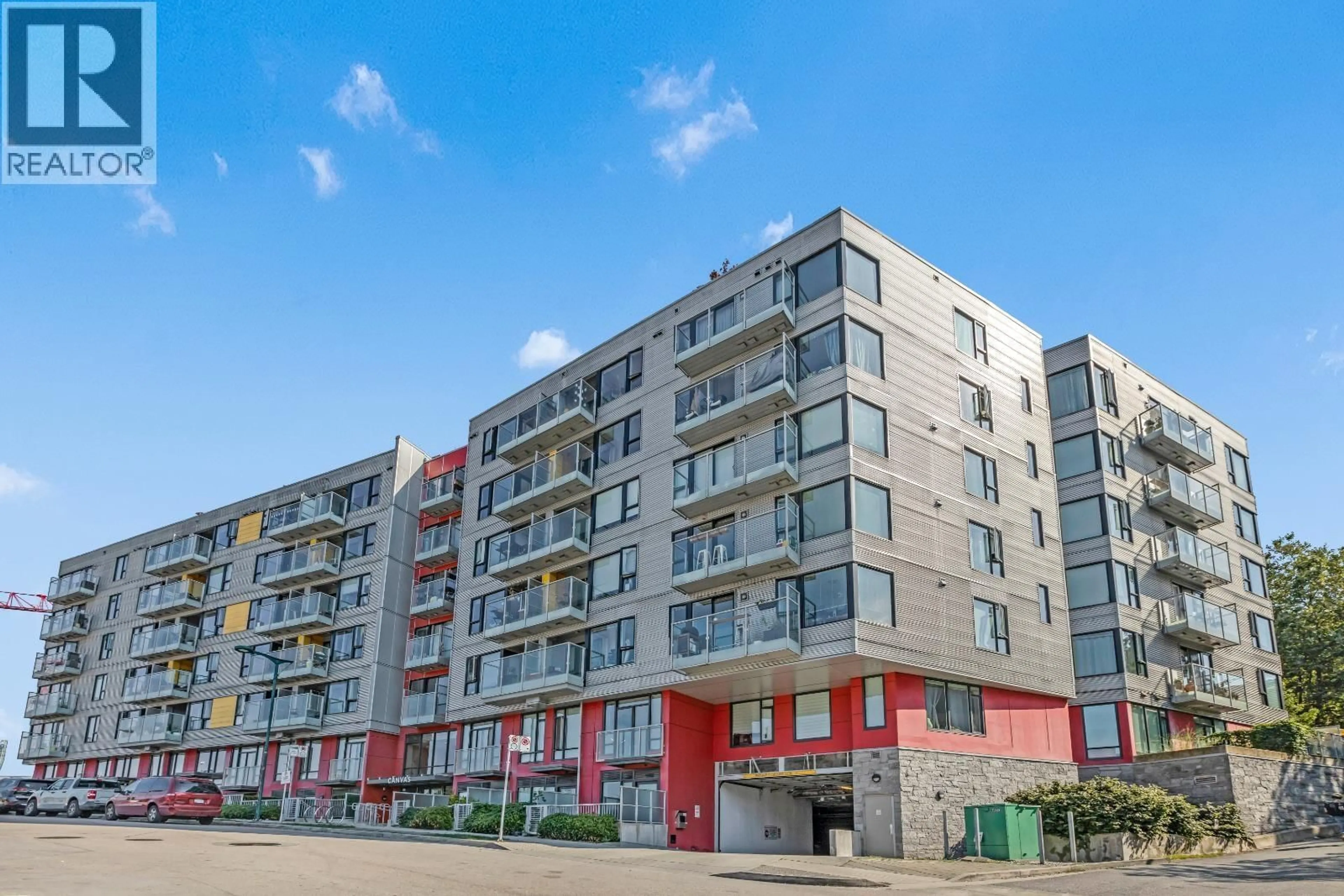 Patio, building for 721 - 384 1ST AVENUE, Vancouver British Columbia V5T0G5