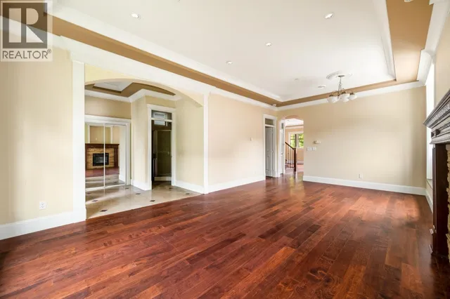 2088 42ND AVENUE, Vancouver 3