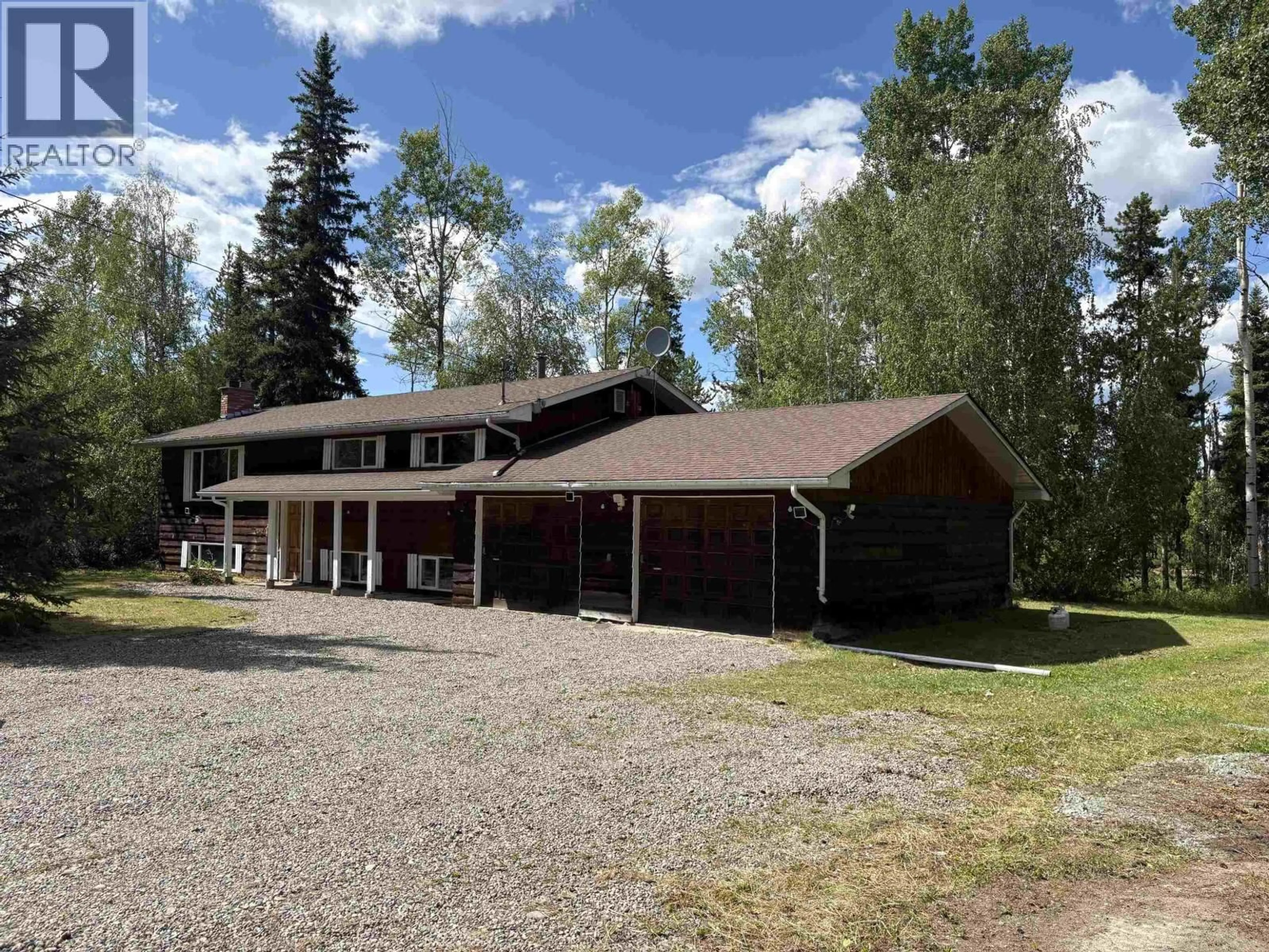 A pic from outside/outdoor area/front of a property/back of a property/a pic from drone, unknown for 10640 MAURAEN DRIVE, Prince George British Columbia V2N5B8
