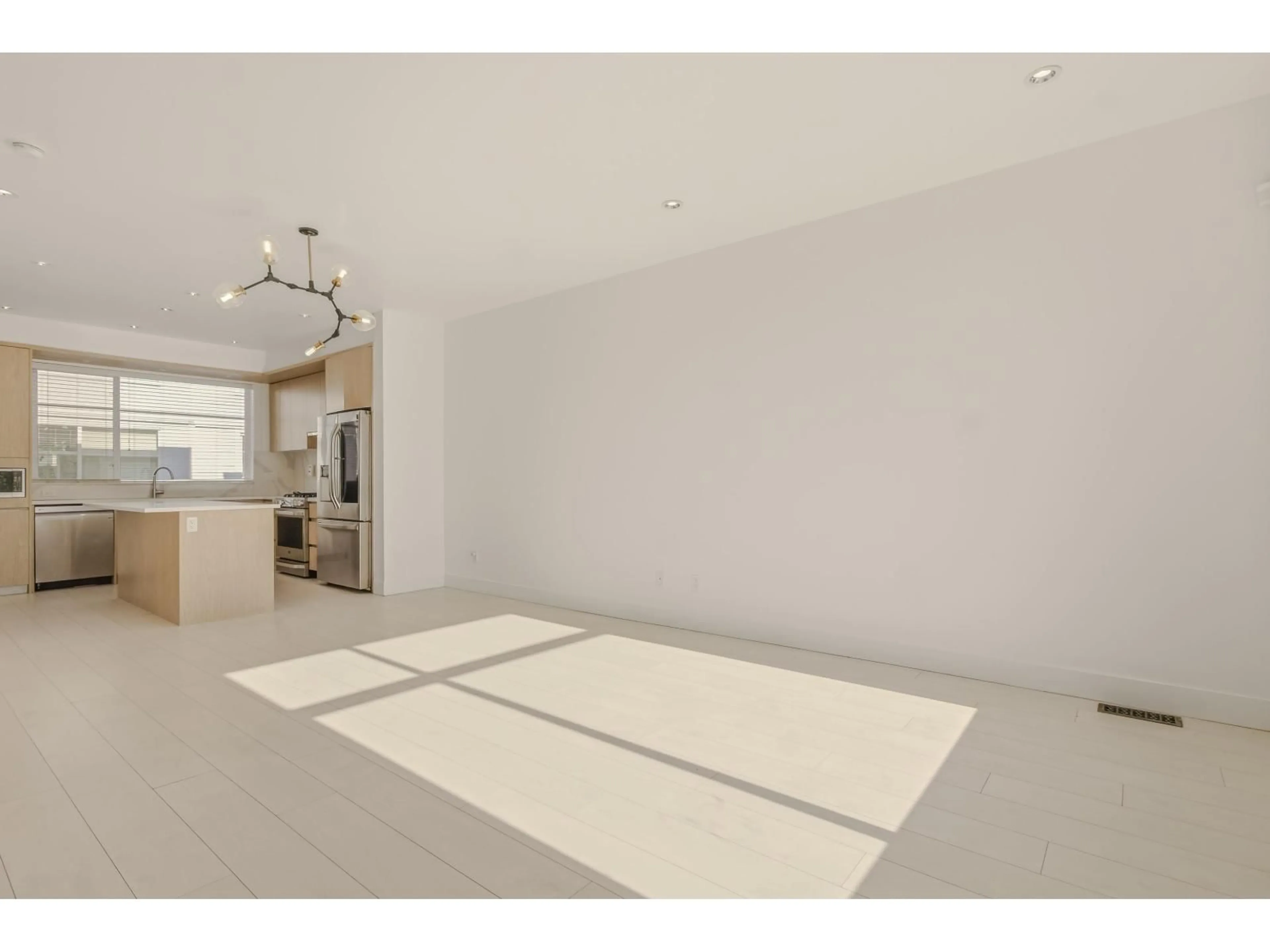Unknown for 4 - 2328 167A STREET, Surrey British Columbia V3Z1H2