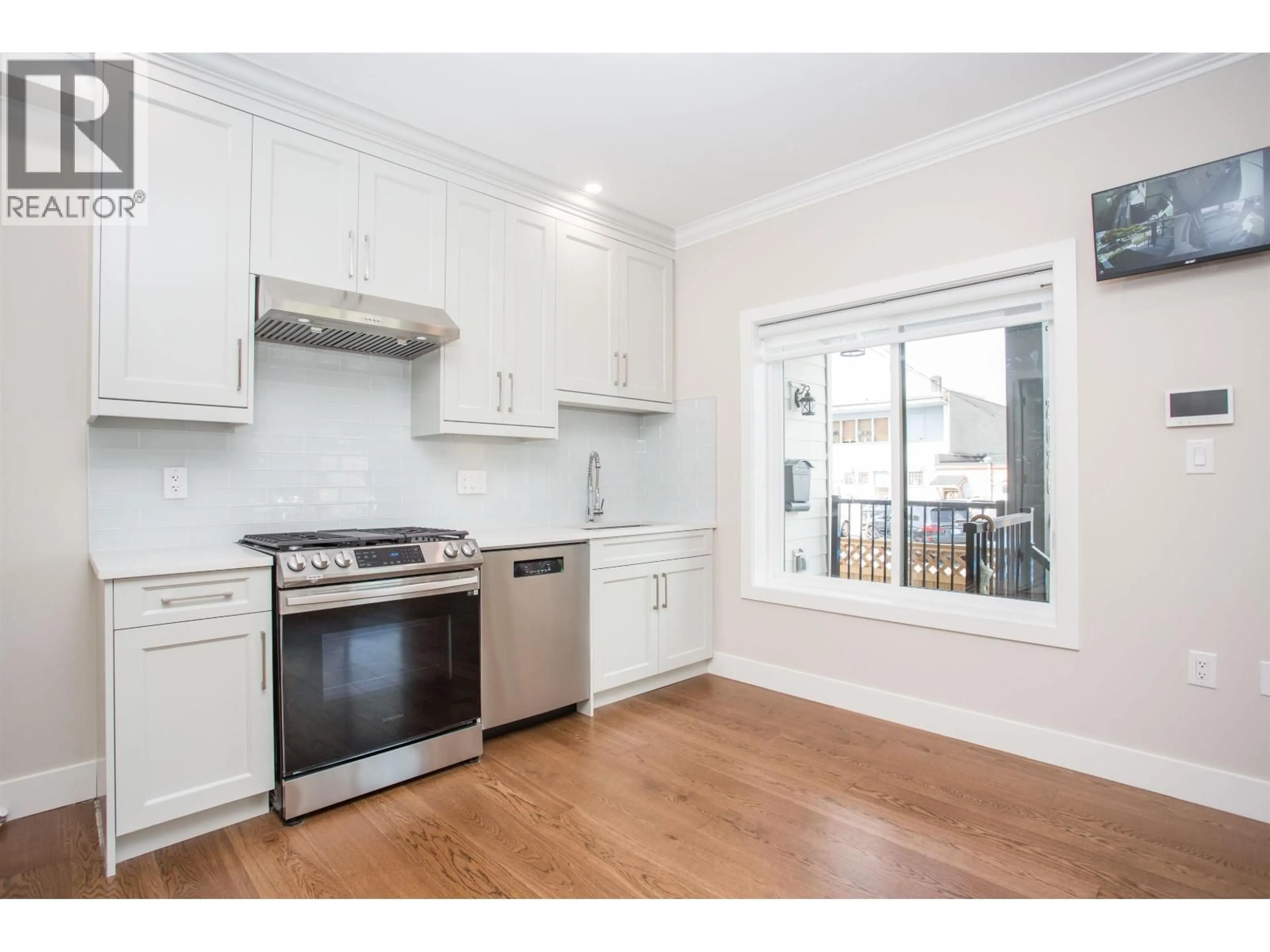 Open concept kitchen, unknown for 2028 42ND AVENUE, Vancouver British Columbia V5P1L8