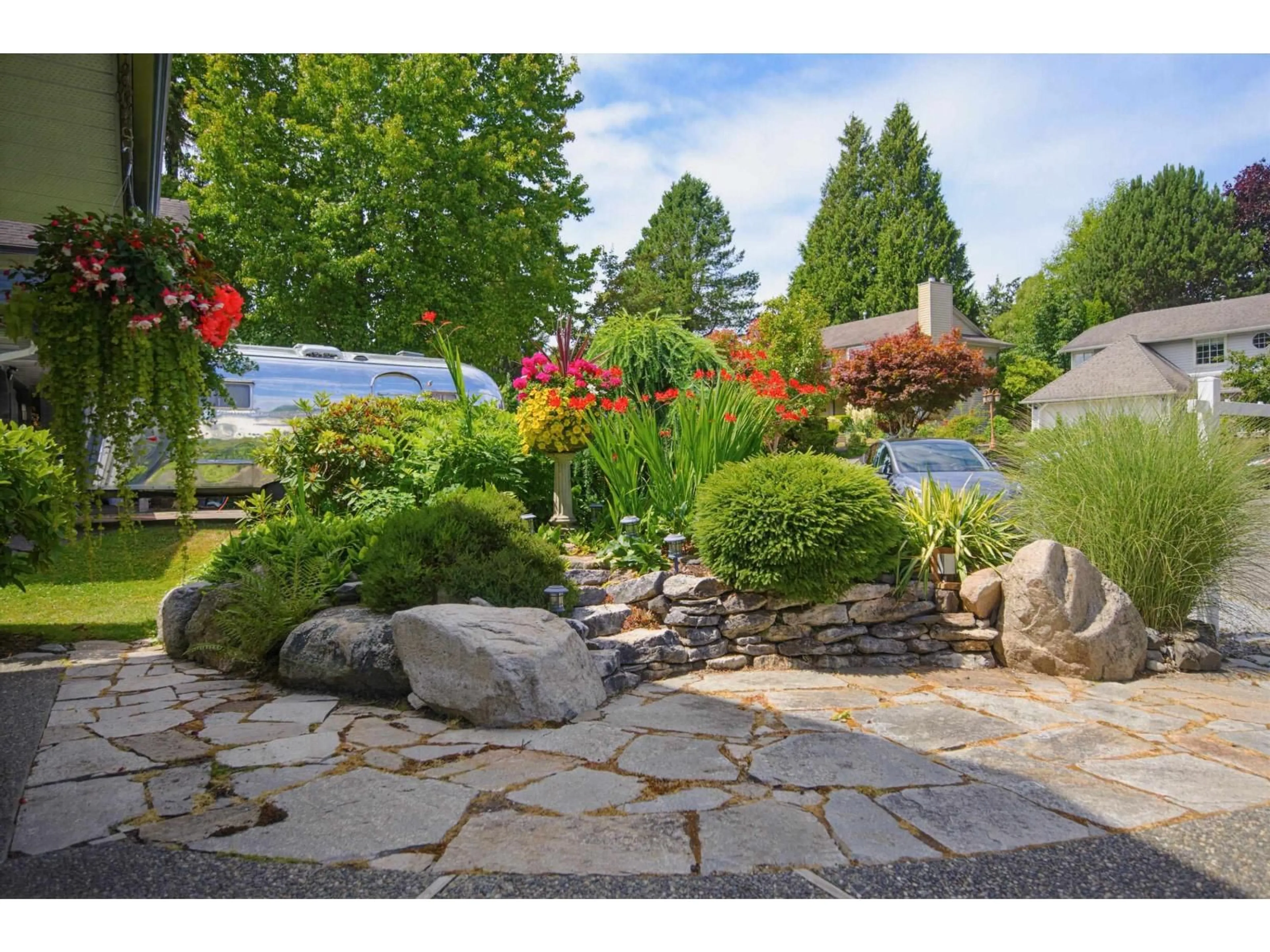 Patio, water/lake/river/ocean view for 16068 10A AVENUE, Surrey British Columbia V4A7W8