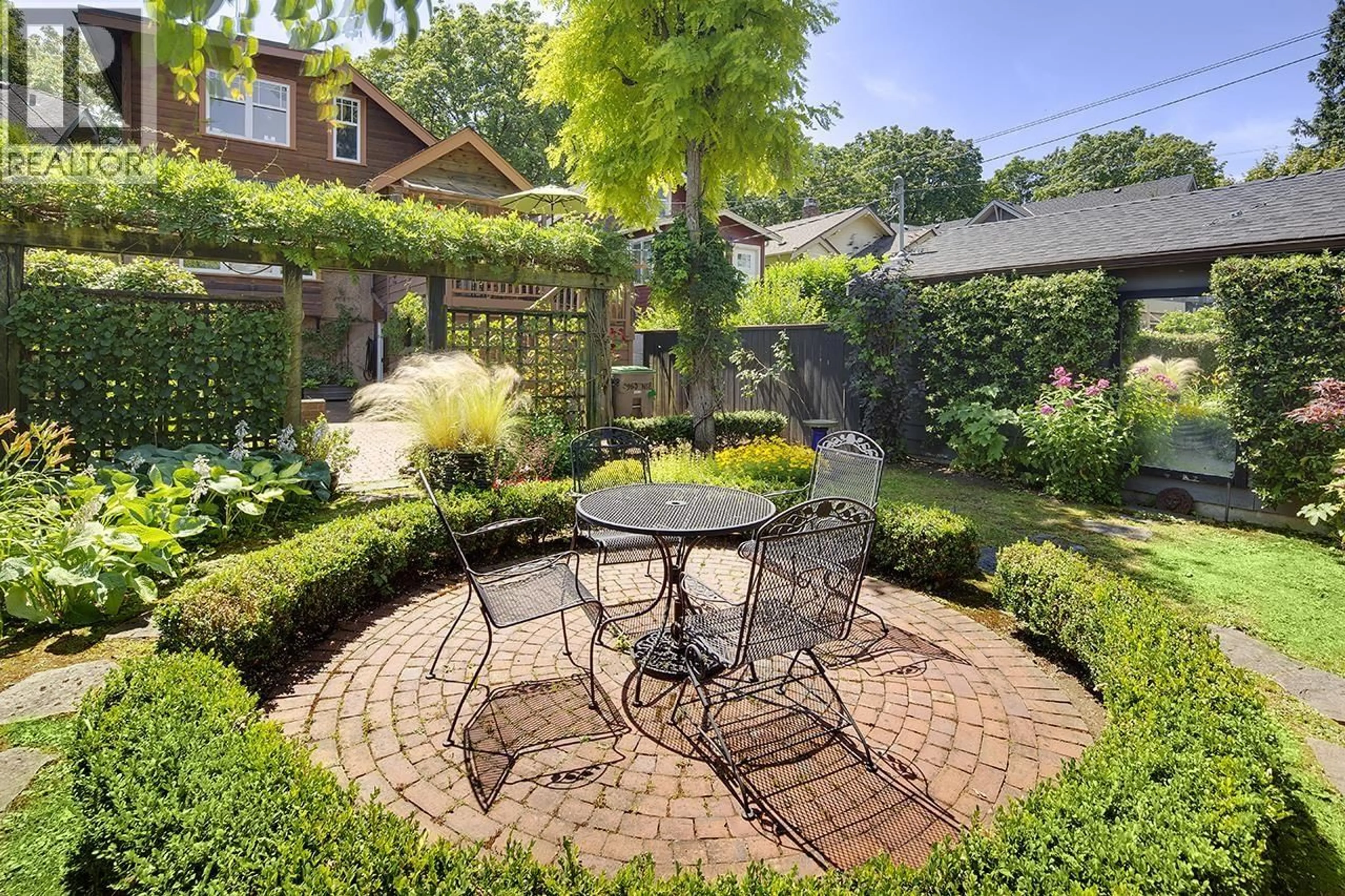 Patio, street for 3963 18TH AVENUE, Vancouver British Columbia V6S1B6