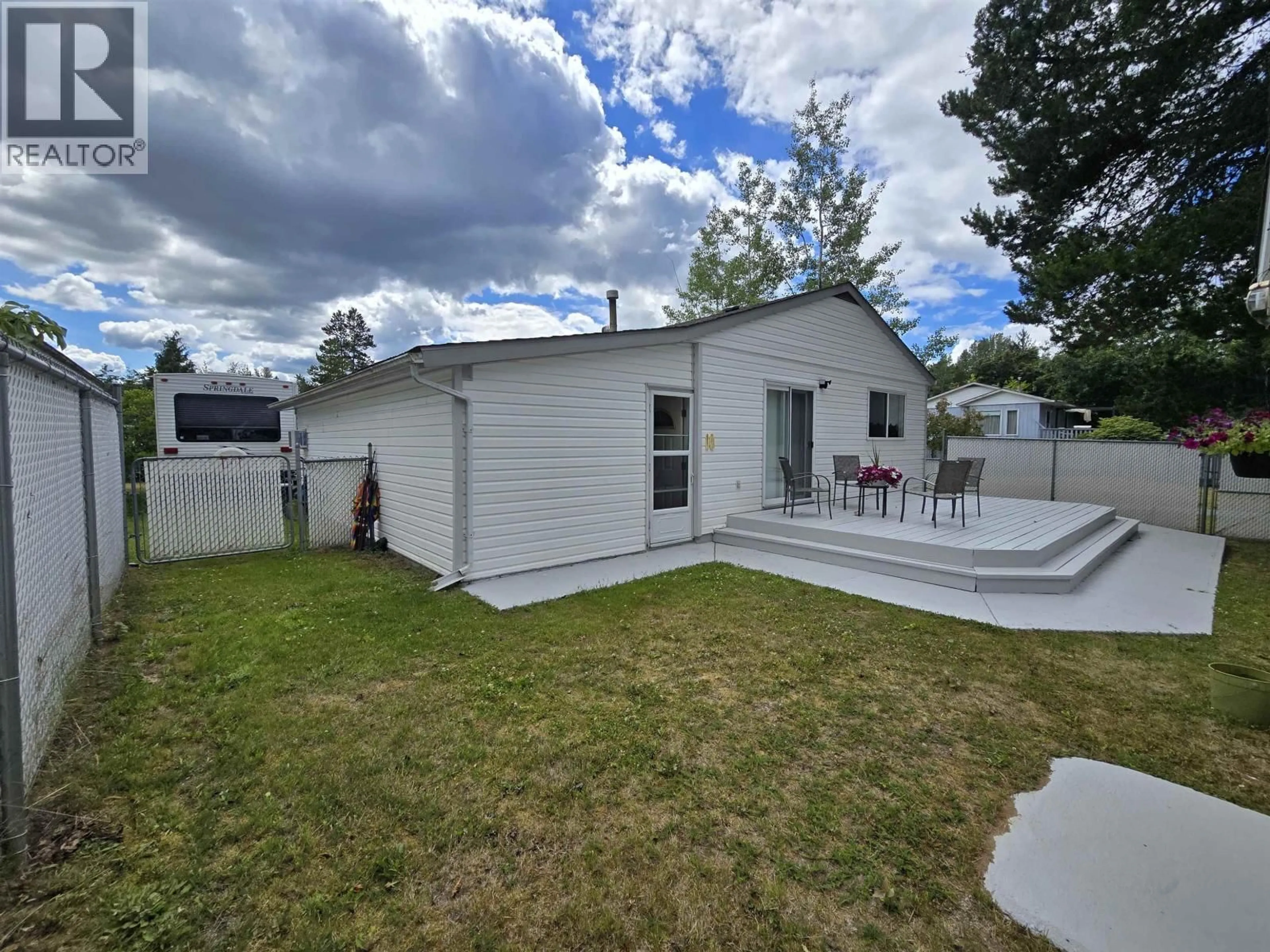 A pic from outside/outdoor area/front of a property/back of a property/a pic from drone, street for 4642 WEBER STREET, Terrace British Columbia V8G1B8
