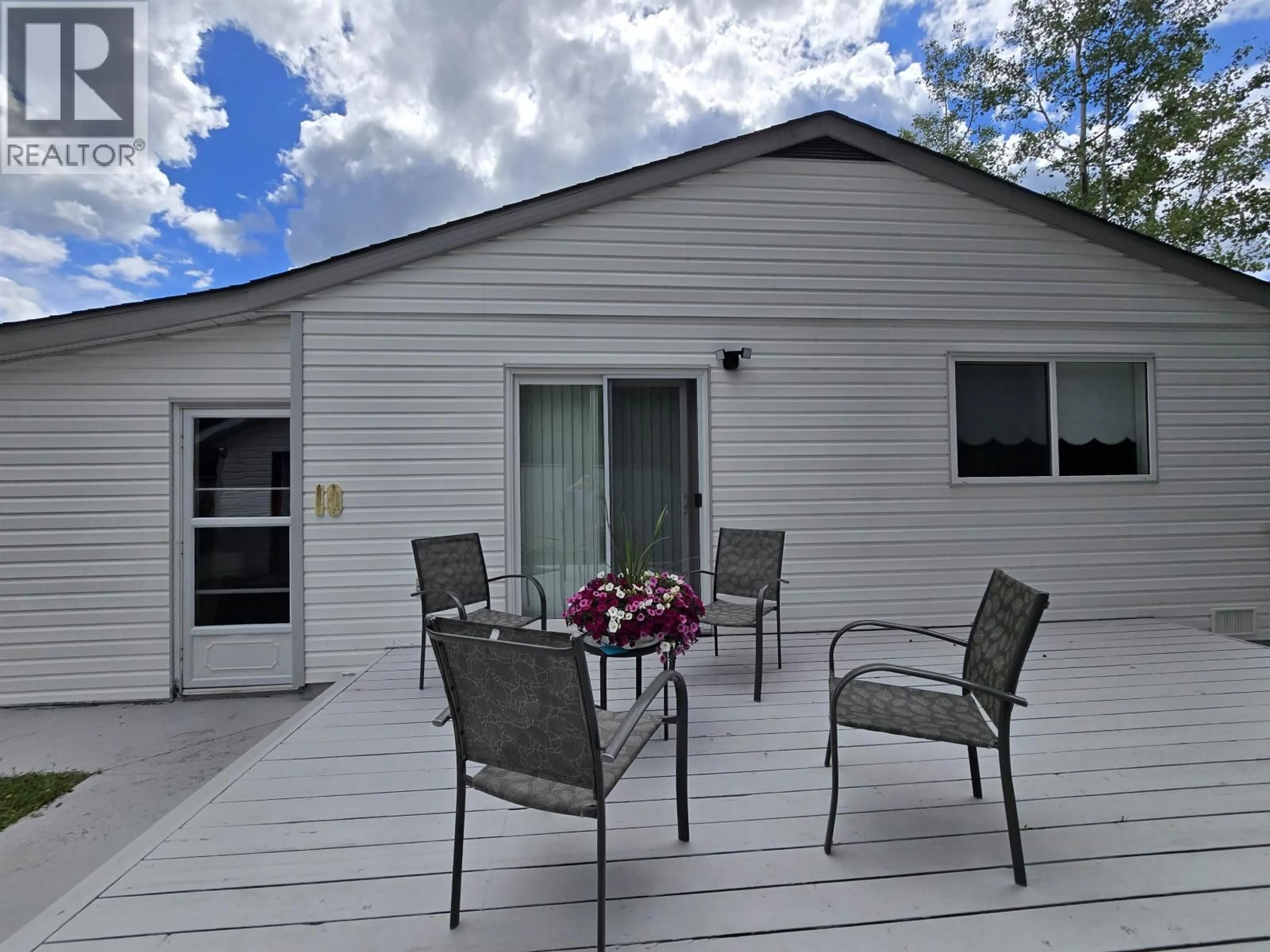 Patio, unknown for 4642 WEBER STREET, Terrace British Columbia V8G1B8