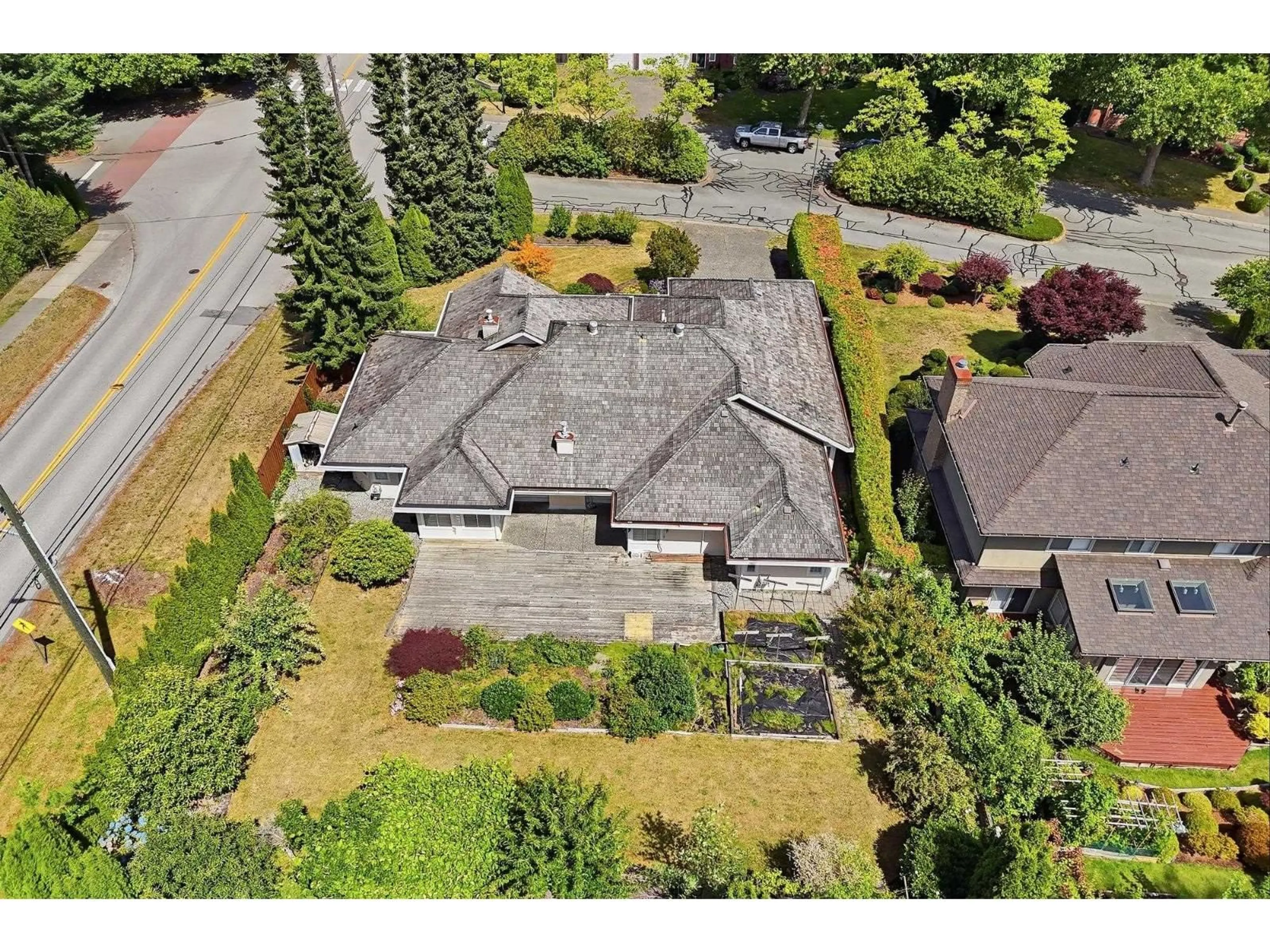 A pic from outside/outdoor area/front of a property/back of a property/a pic from drone, street for 14410 30 AVENUE, Surrey British Columbia V4P1P9
