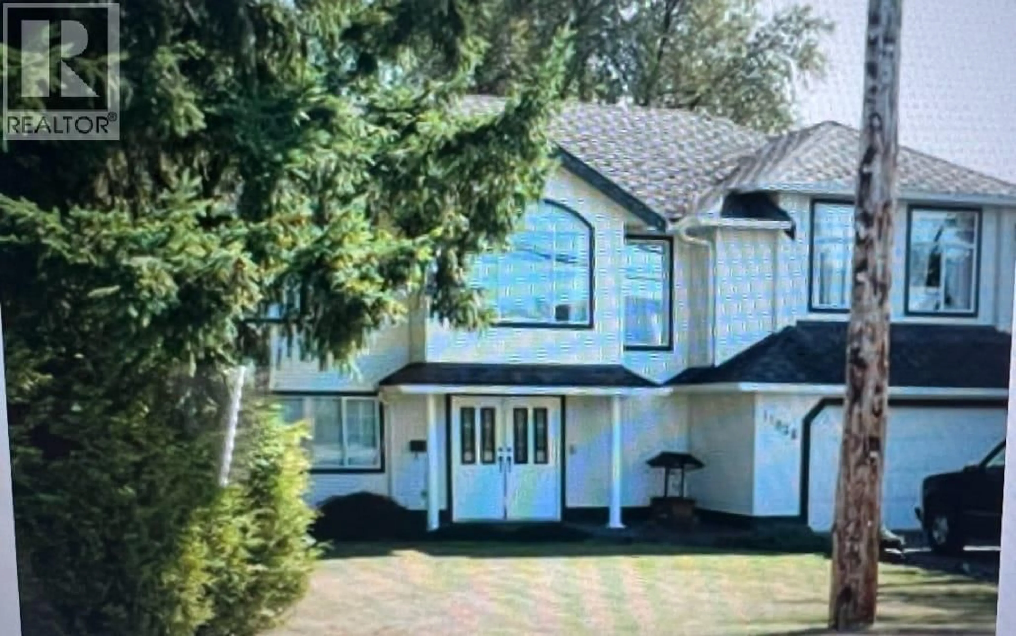 Home with vinyl exterior material, street for 11936 236TH STREET, Maple Ridge British Columbia V4R2G2