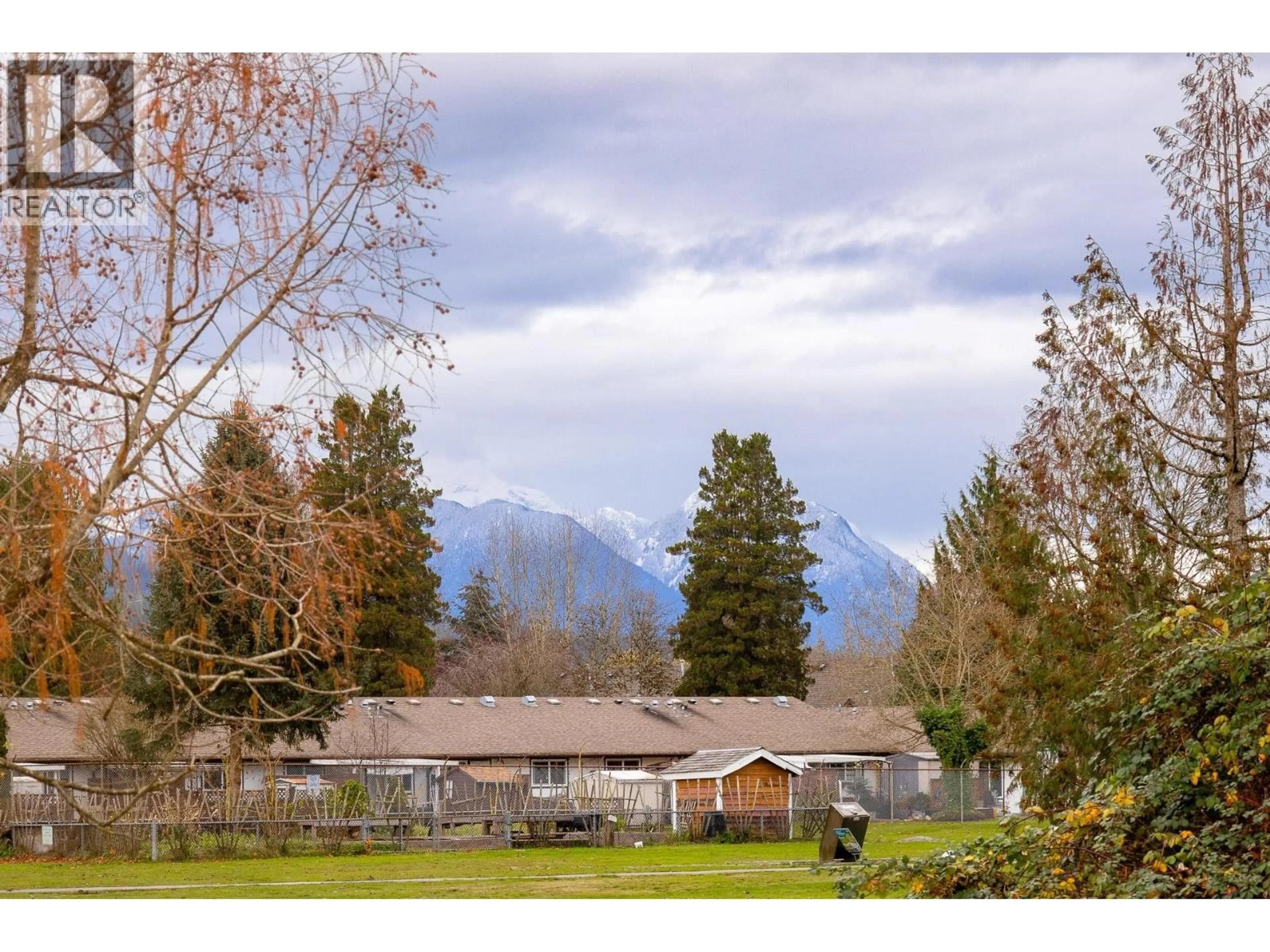 A pic from outside/outdoor area/front of a property/back of a property/a pic from drone, mountain view for 11809 230 STREET, Maple Ridge British Columbia V2X6R3