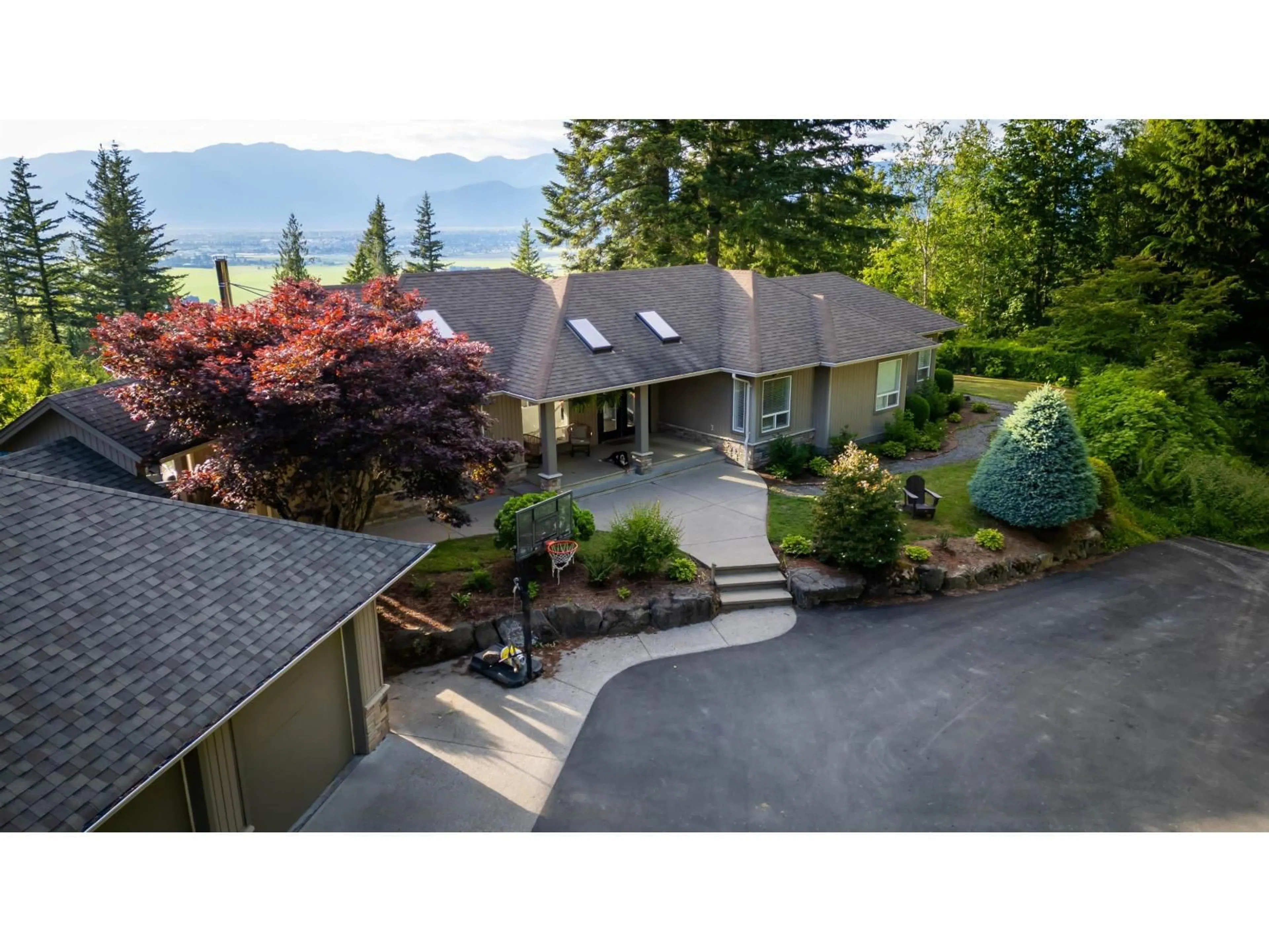 A pic from outside/outdoor area/front of a property/back of a property/a pic from drone, water/lake/river/ocean view for 6190 PARSONS ROAD, Chilliwack British Columbia V4Z1A4