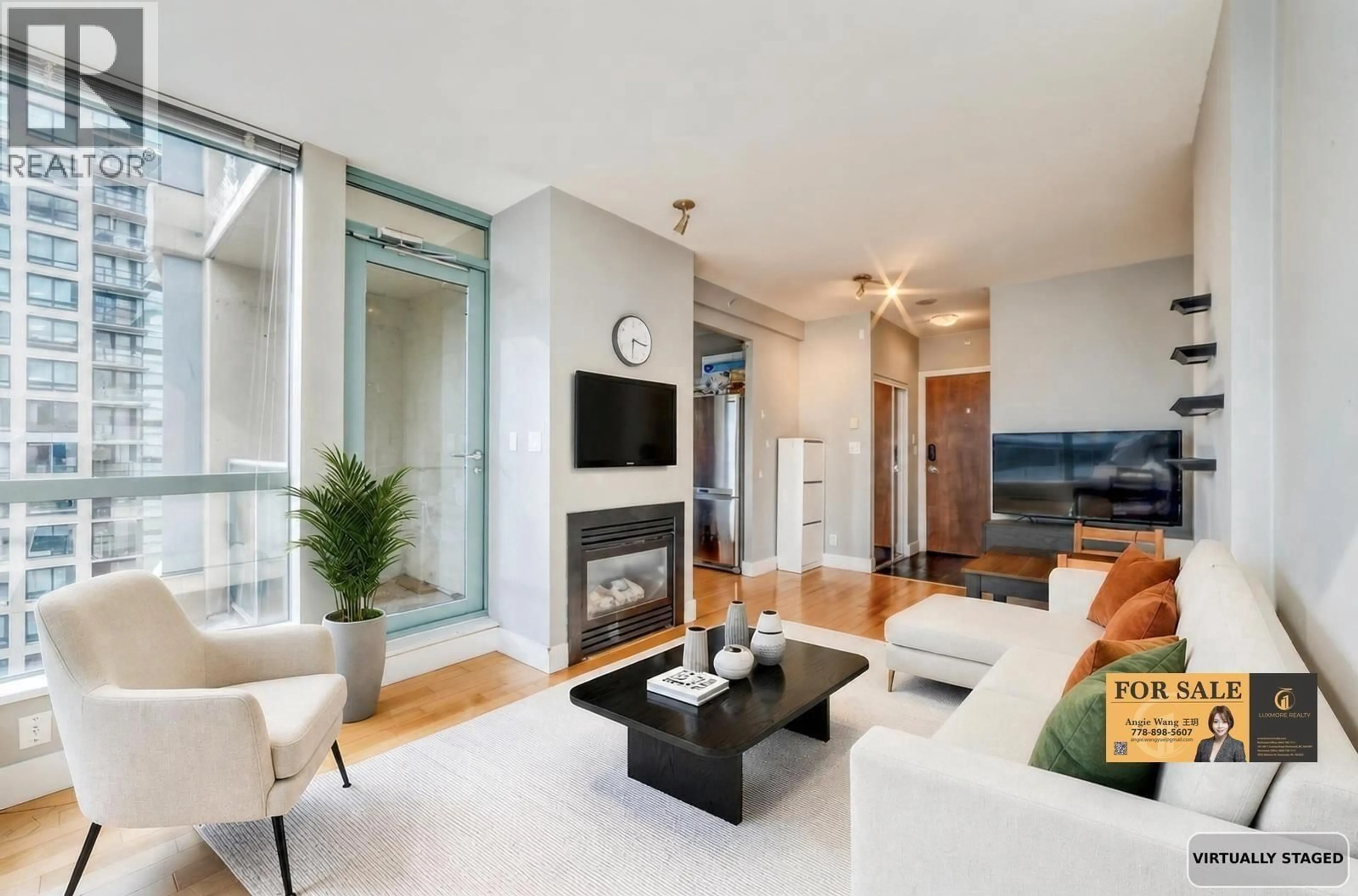 Living room with furniture, unknown for 1003 - 1238 BURRARD STREET, Vancouver British Columbia V6Z3E1