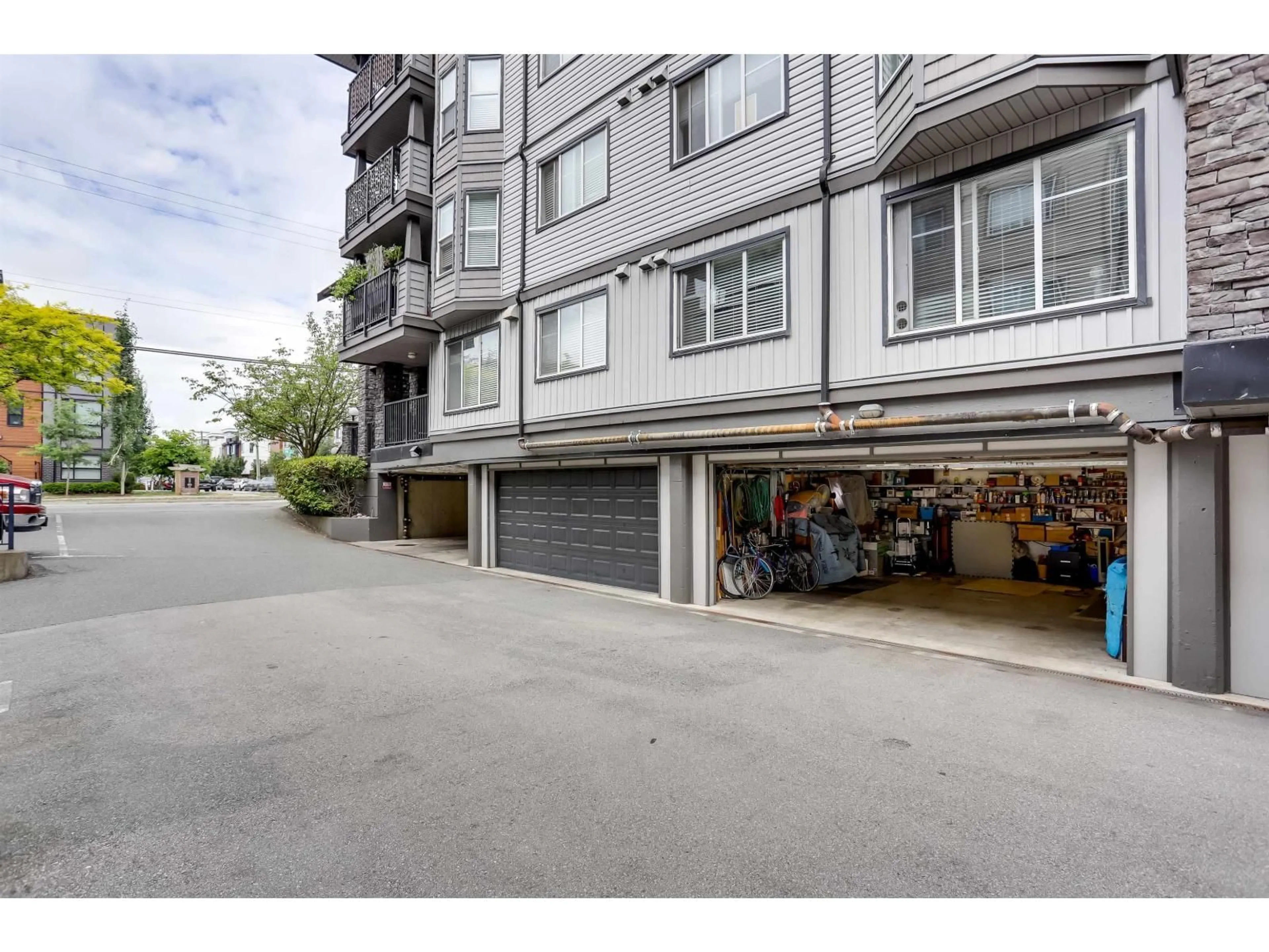 Unknown for 102 - 5474 198 STREET, Langley British Columbia V3A1G2