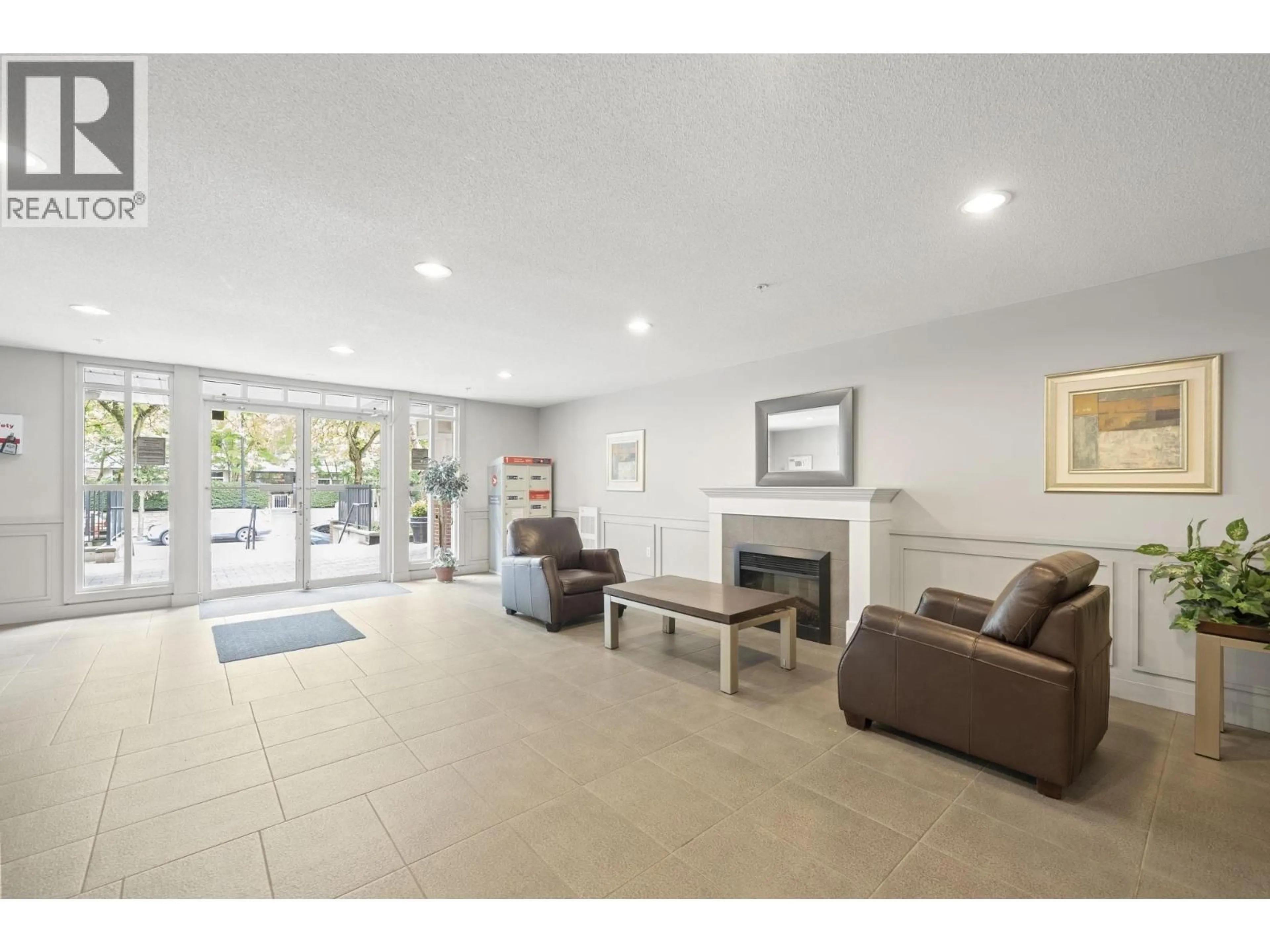 Unknown for 211 - 2353 MARPOLE AVENUE, Port Coquitlam British Columbia V3C2A1