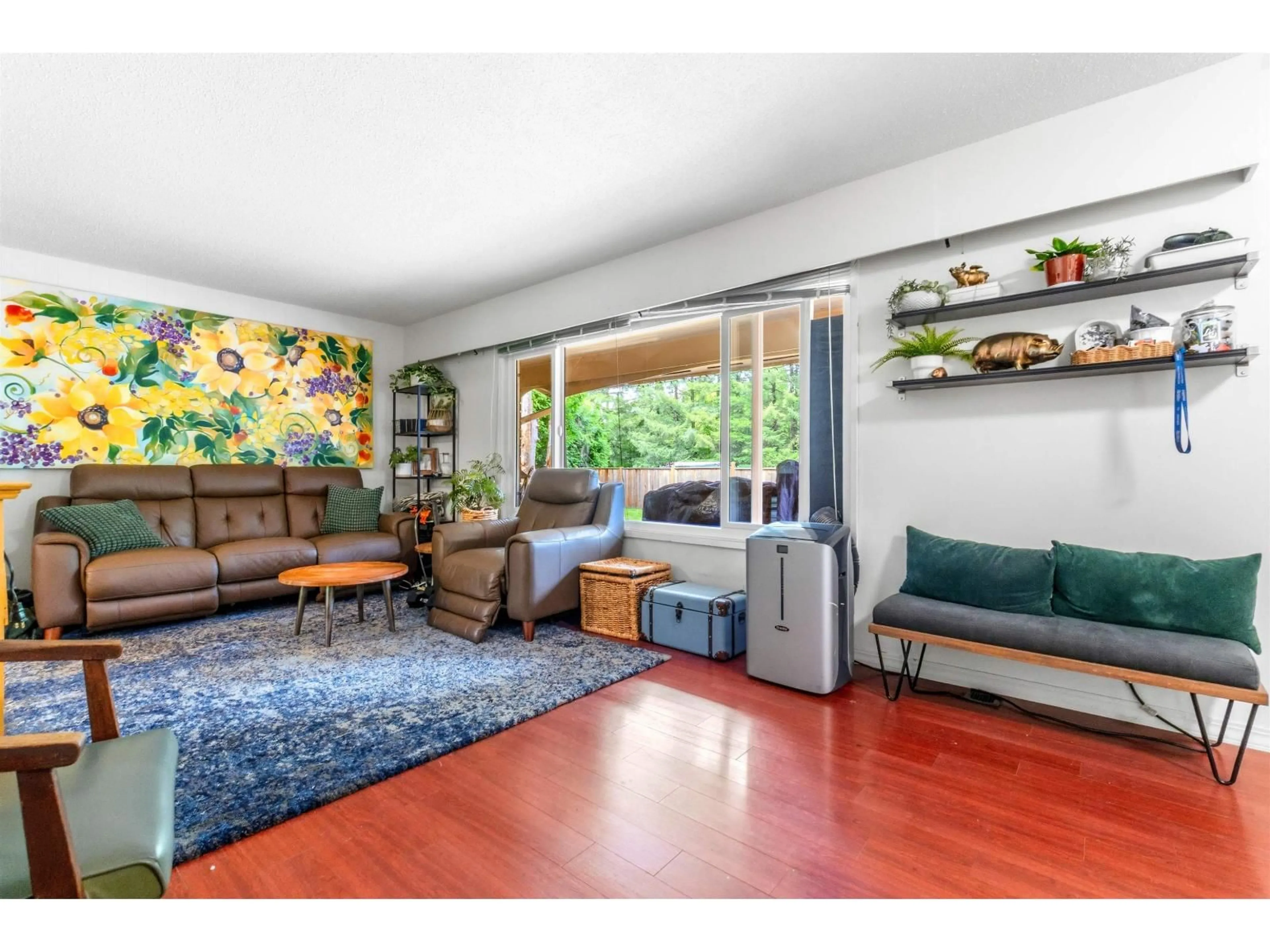 Living room with furniture, unknown for 23338 56 AVENUE, Langley British Columbia V2Z2P7