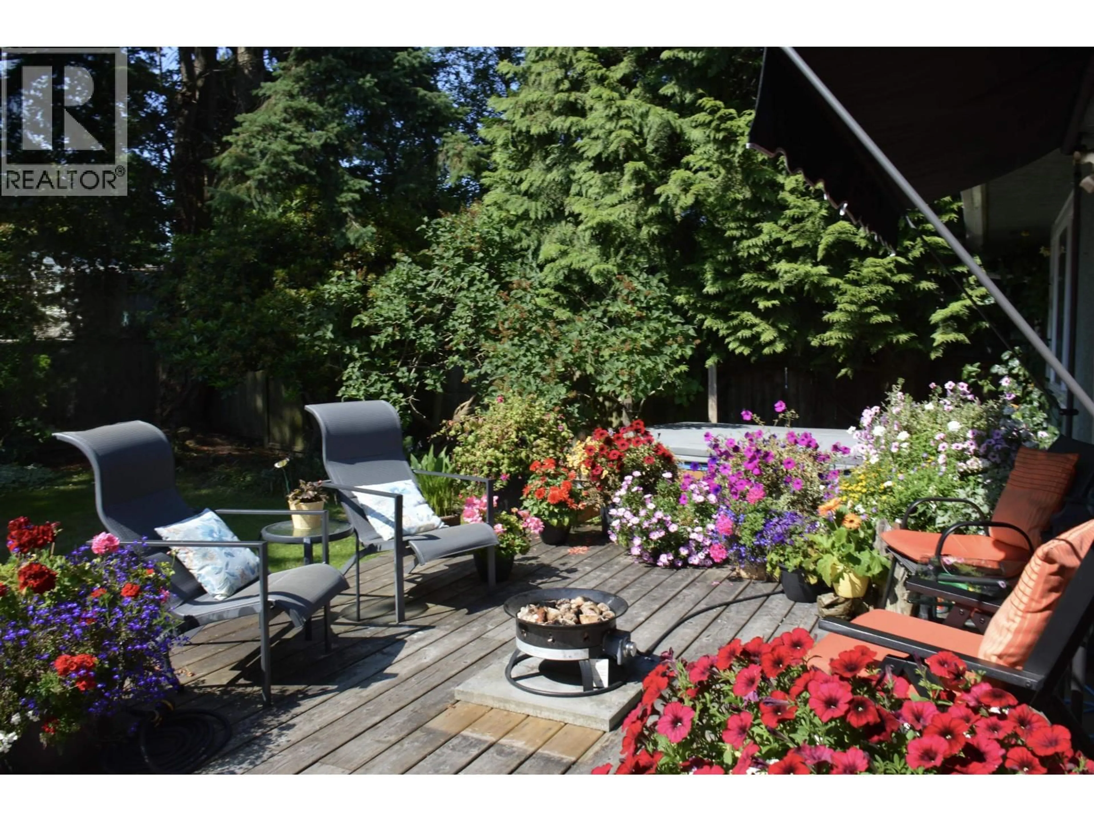 Patio, unknown for 5280 1 AVENUE, Delta British Columbia V4M1B7