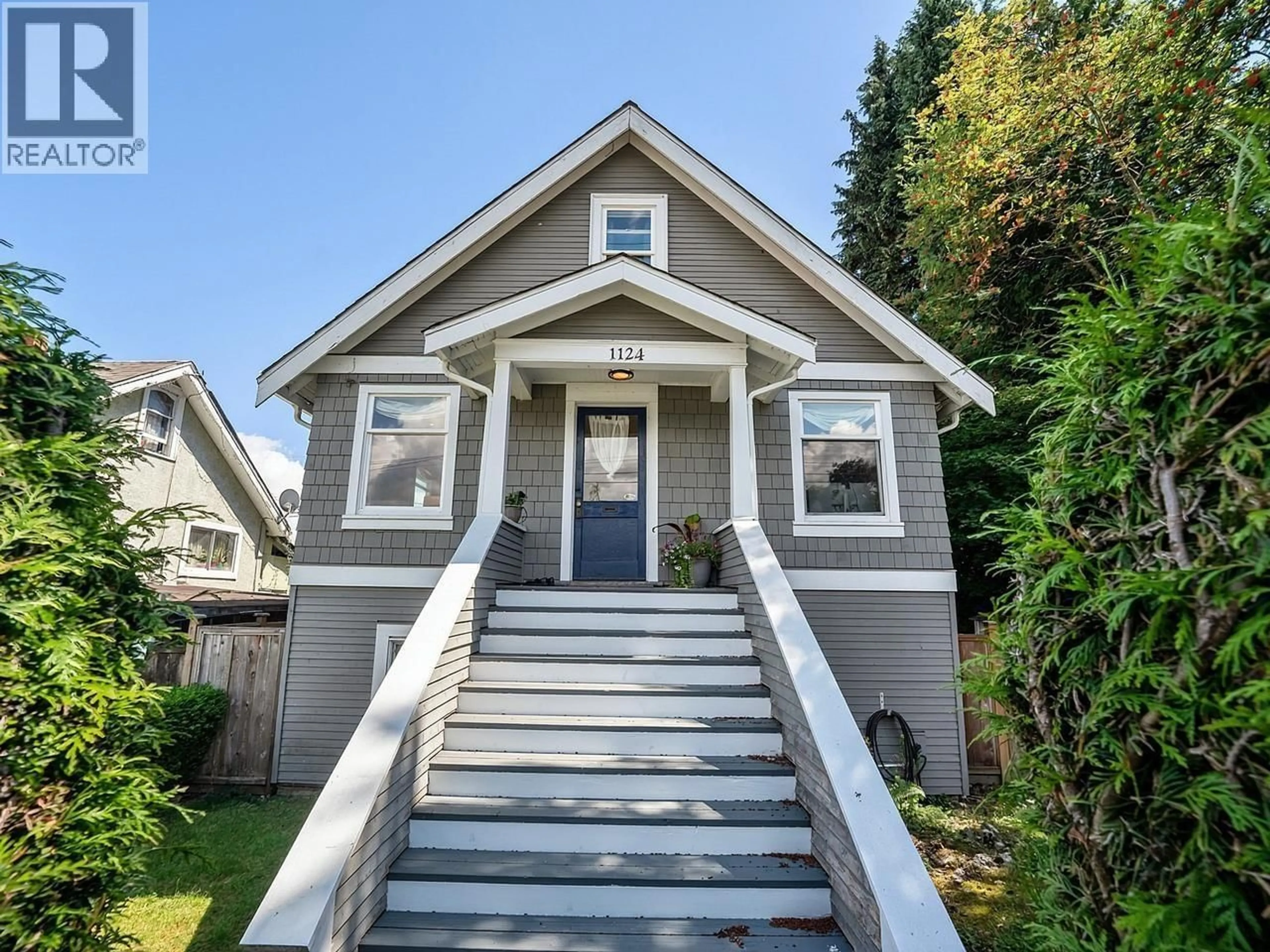 Home with vinyl exterior material, street for 1124 TENTH AVENUE, New Westminster British Columbia V3M3H7