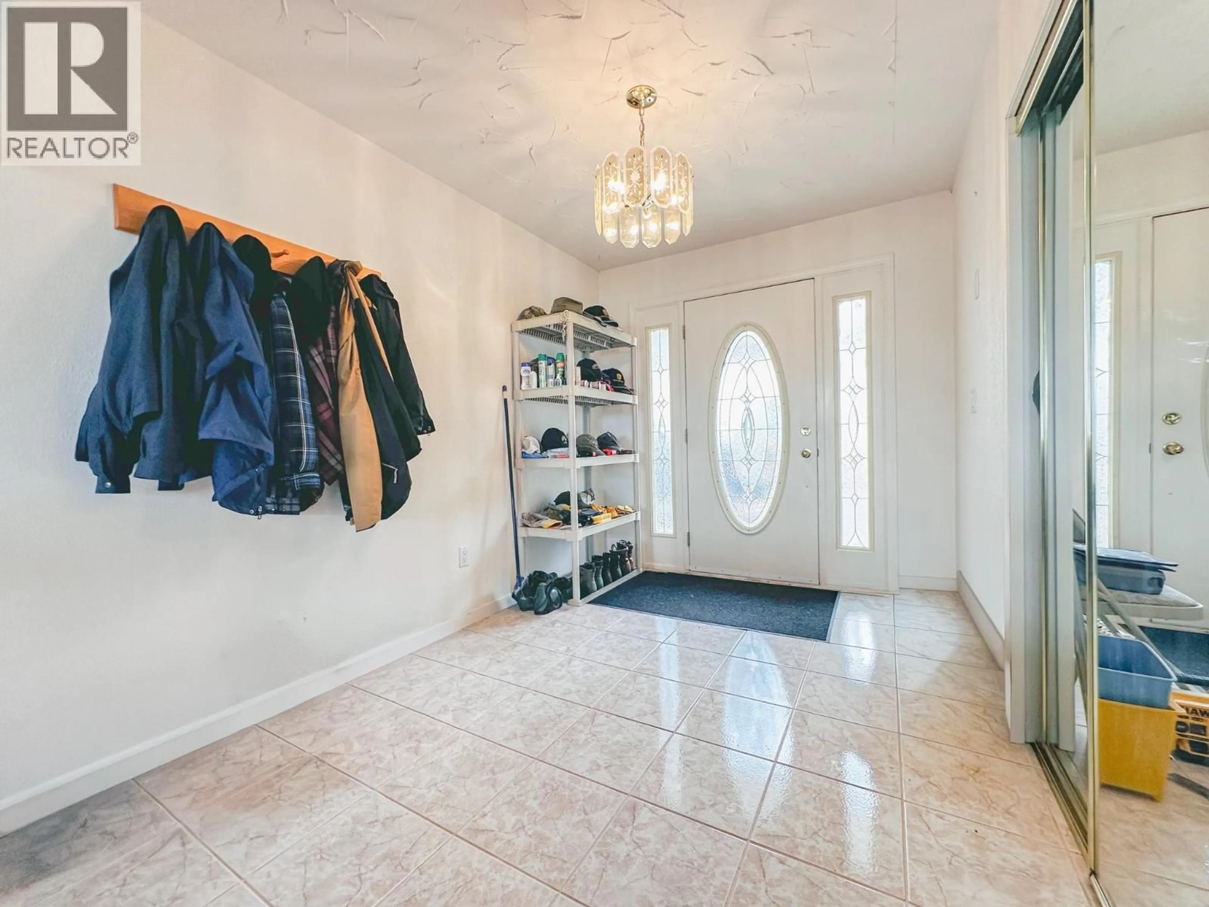 Indoor entryway for 19583 COLLEYMOUNT ROAD, Burns Lake British Columbia V0J1E2
