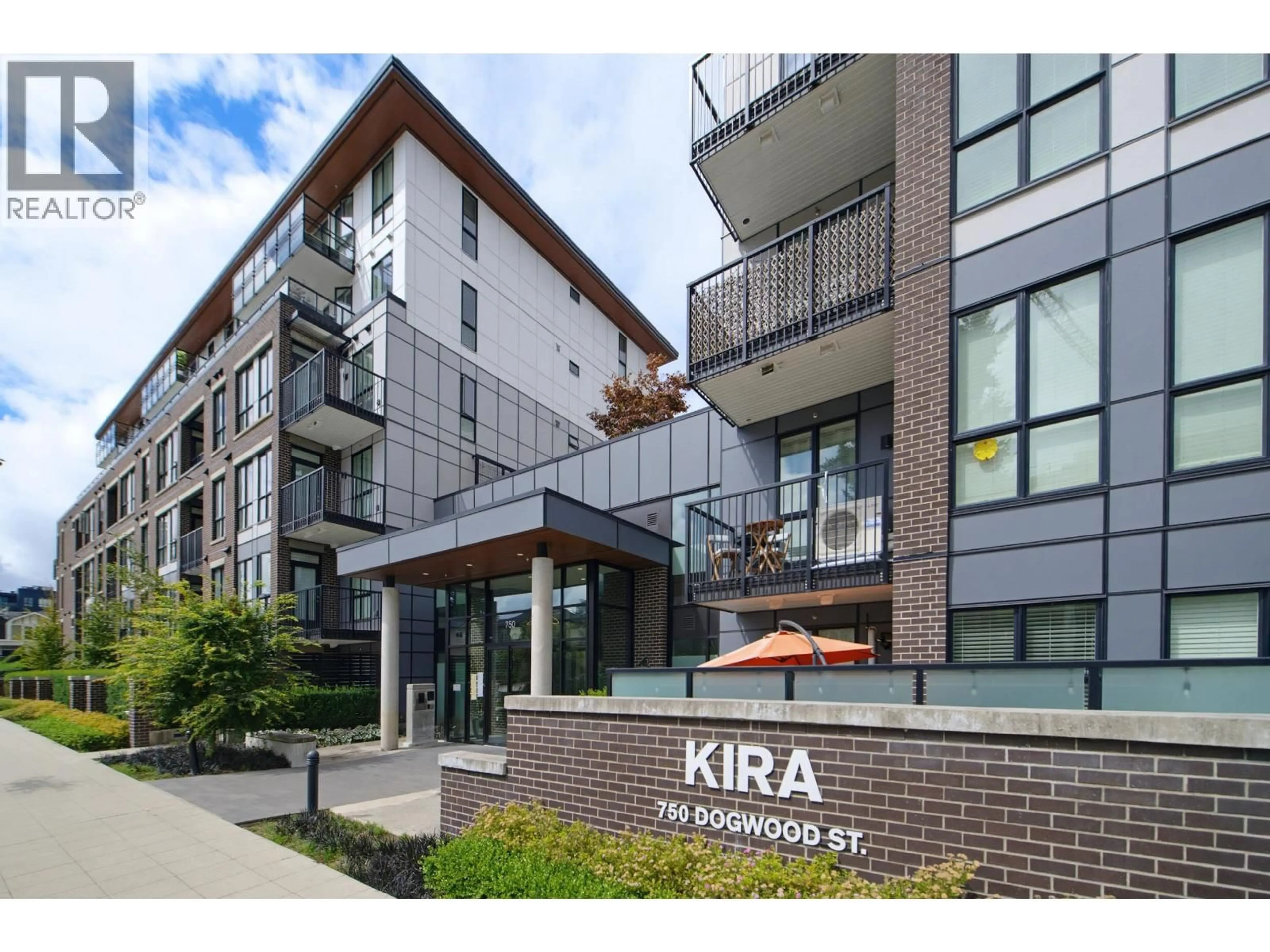 Unknown for 220 - 750 DOGWOOD STREET, Coquitlam British Columbia V3J4B7