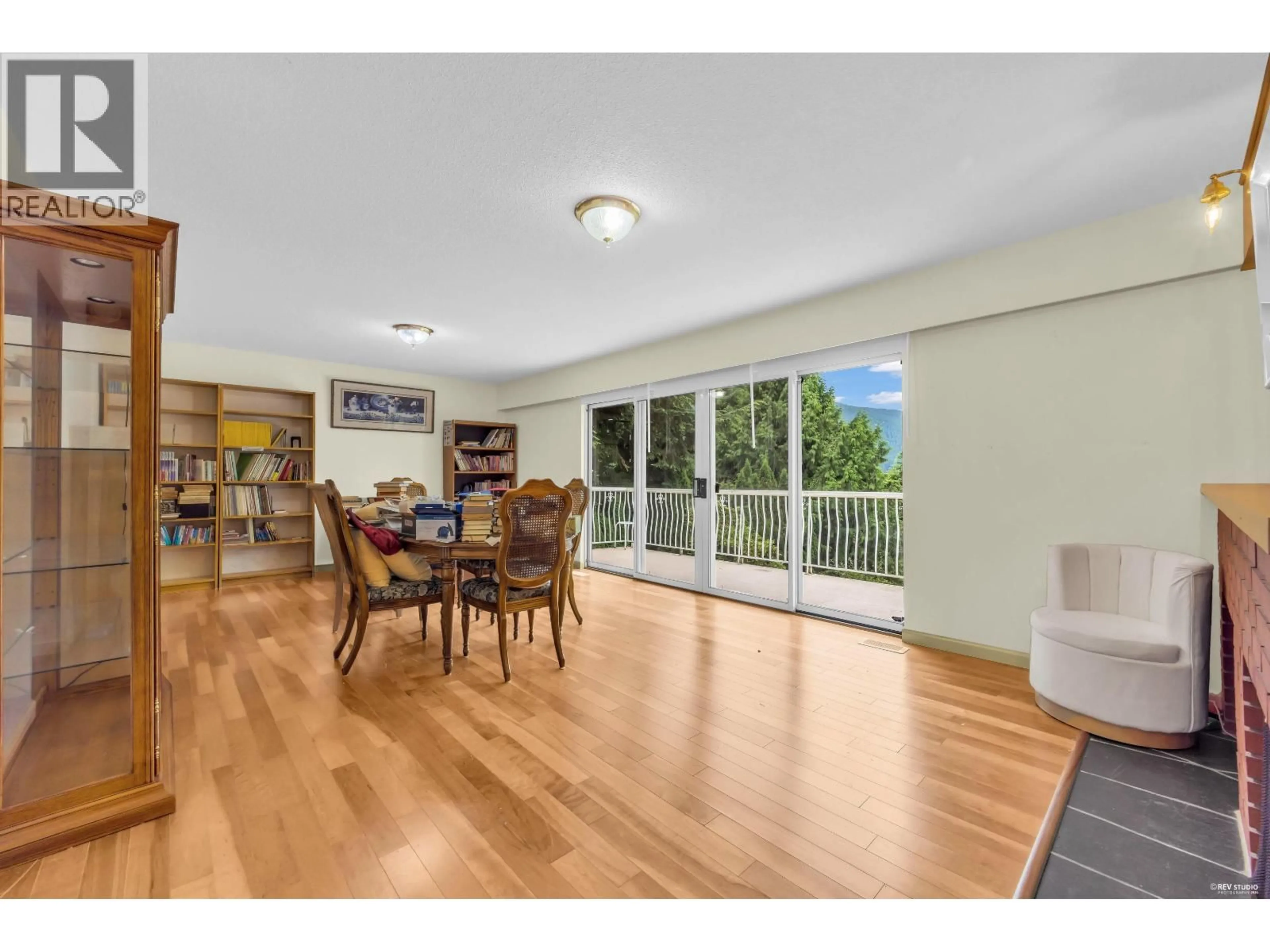 A pic of a room for 568 ST. GILES ROAD, West Vancouver British Columbia V7S1L8