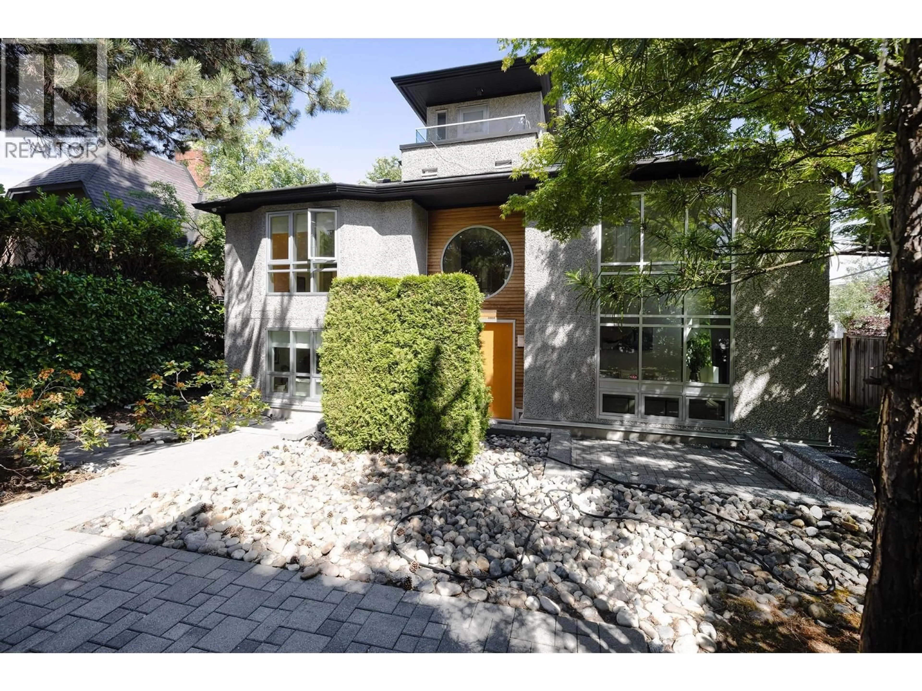 Home with brick exterior material, street for 4888 TRAFALGAR STREET, Vancouver British Columbia V6L2M9