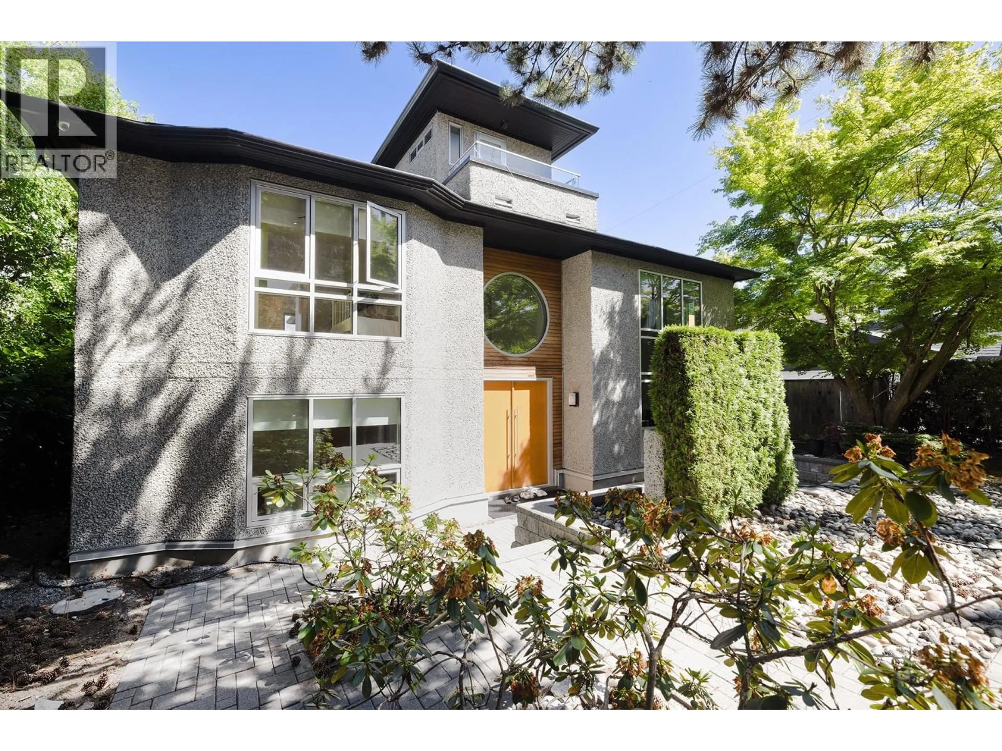 Home with brick exterior material, street for 4888 TRAFALGAR STREET, Vancouver British Columbia V6L2M9