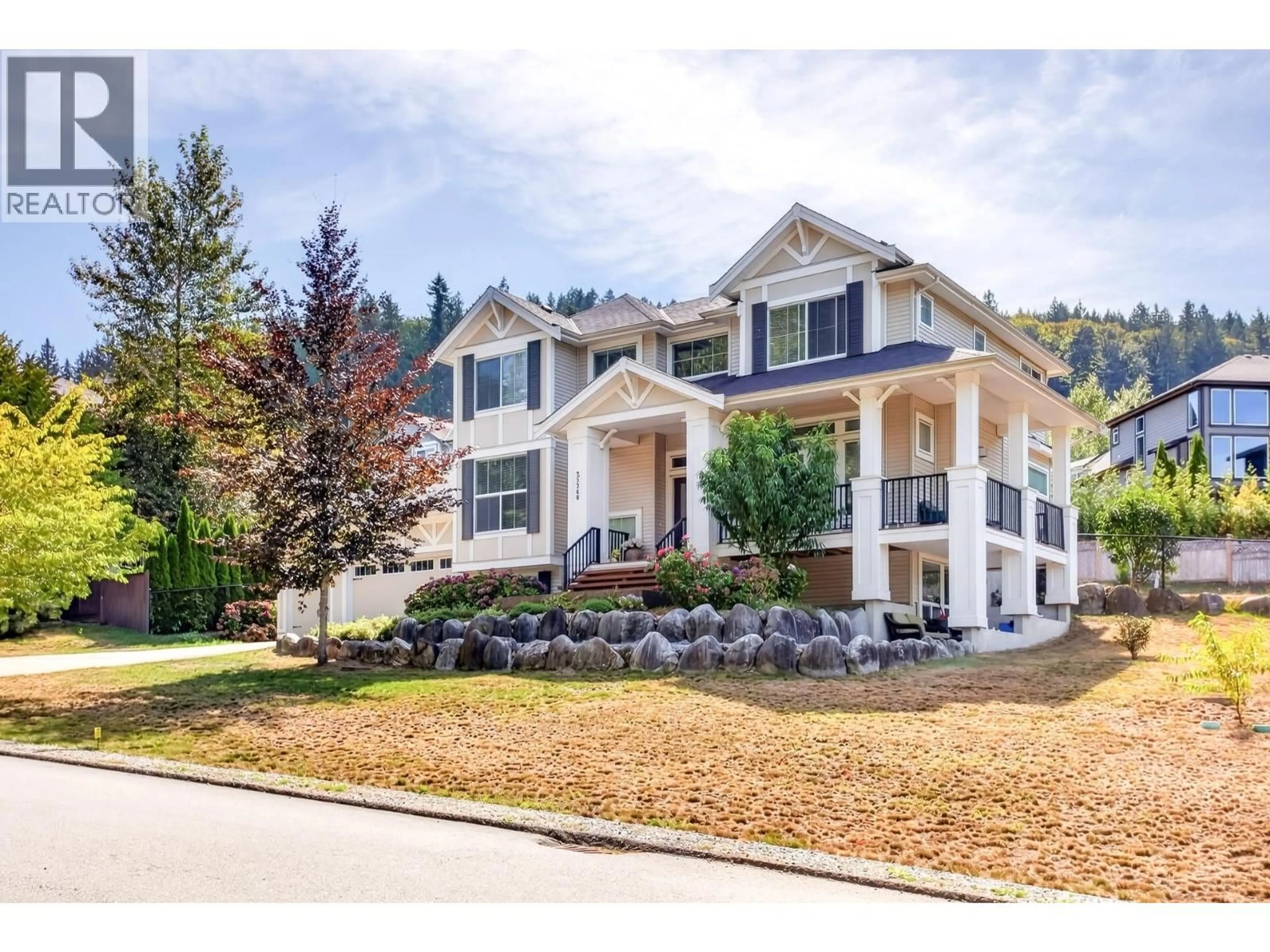 Home with vinyl exterior material, street for 25340 BOSONWORTH AVENUE, Maple Ridge British Columbia V2W1G9