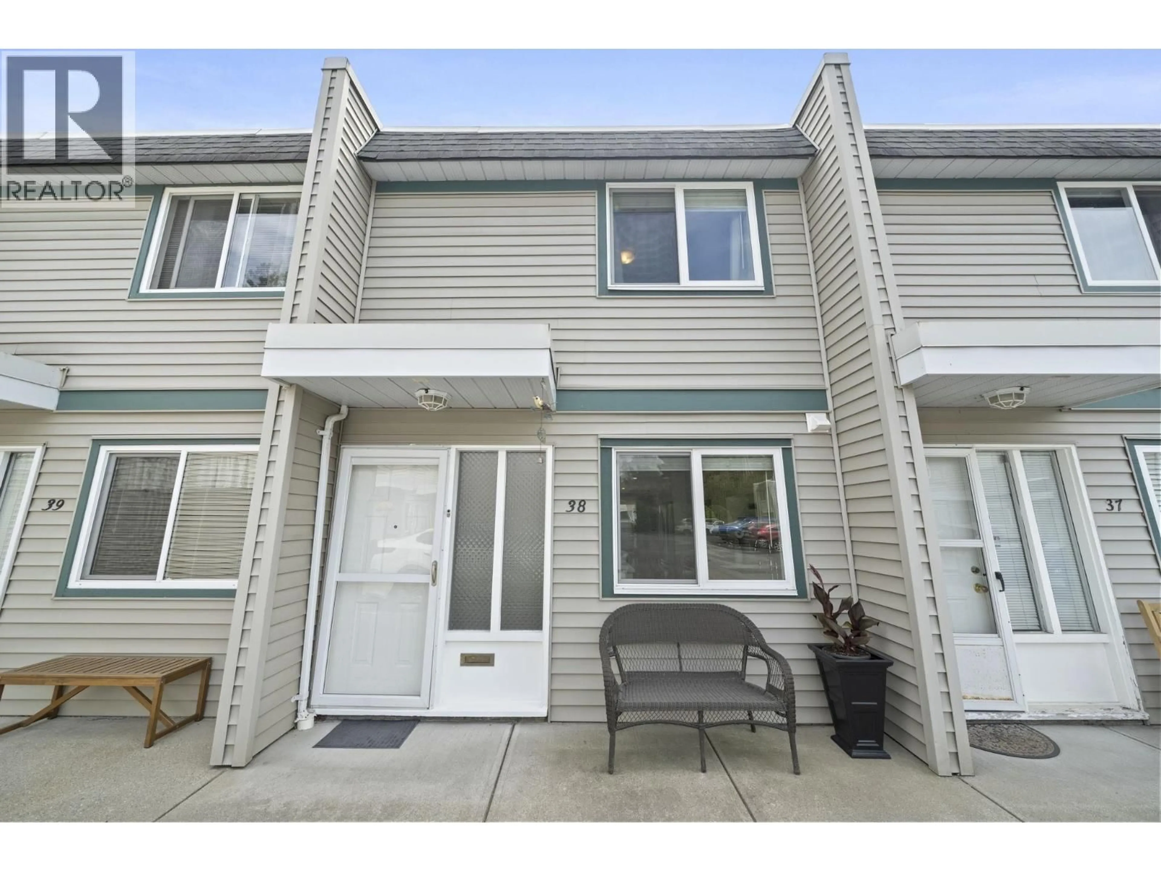 Home with vinyl exterior material, street for 38 - 4955 57 STREET, Delta British Columbia V4K3E7