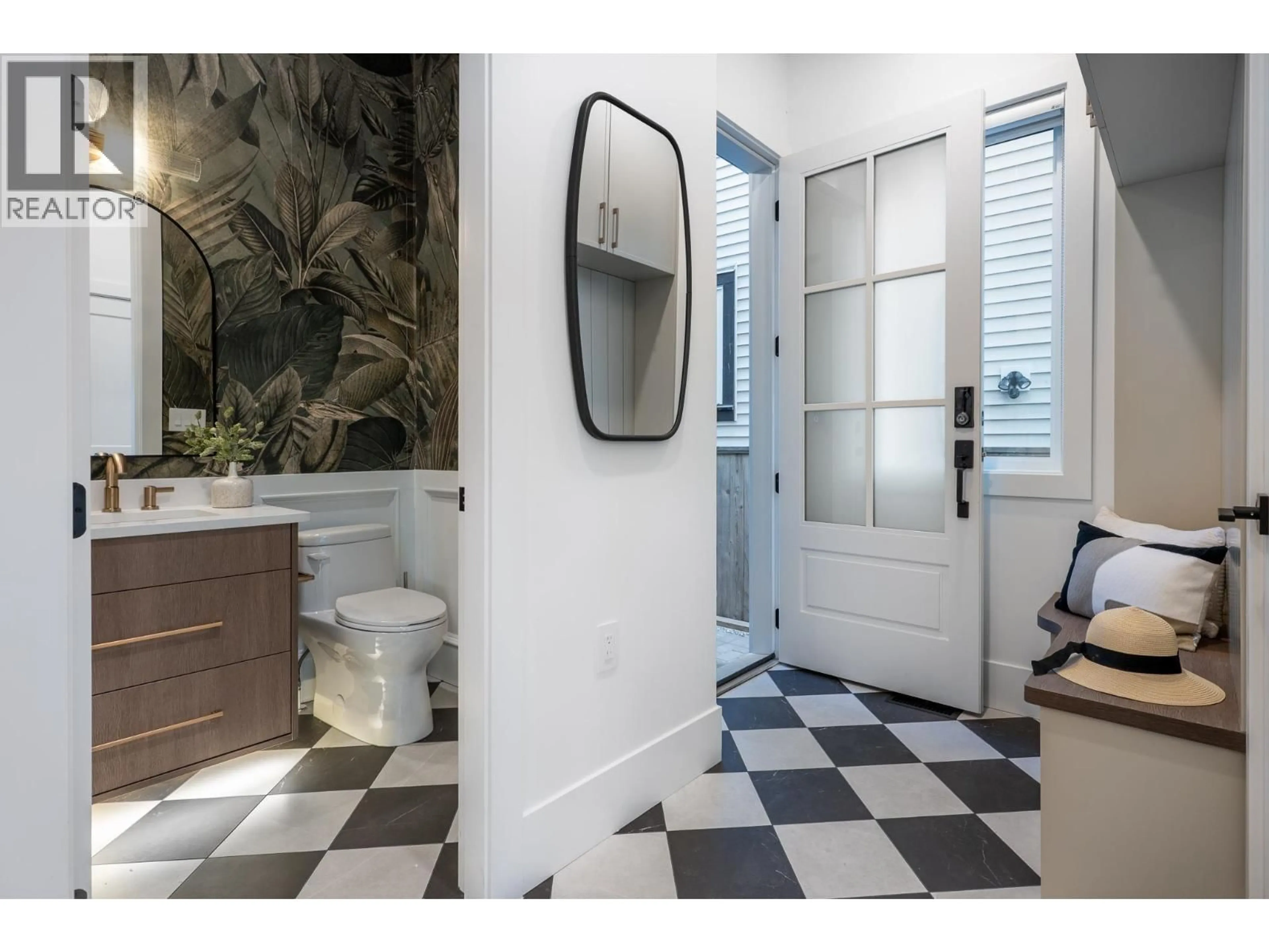 Contemporary bathroom, ceramic/tile floor for 101 - 2255 LOBB AVENUE, Port Coquitlam British Columbia V3C1M5