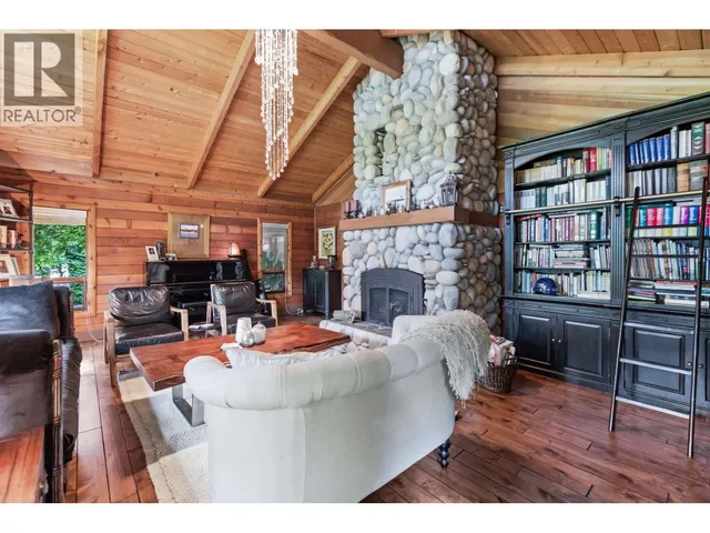 22567 127 AVENUE, Maple Ridge 2