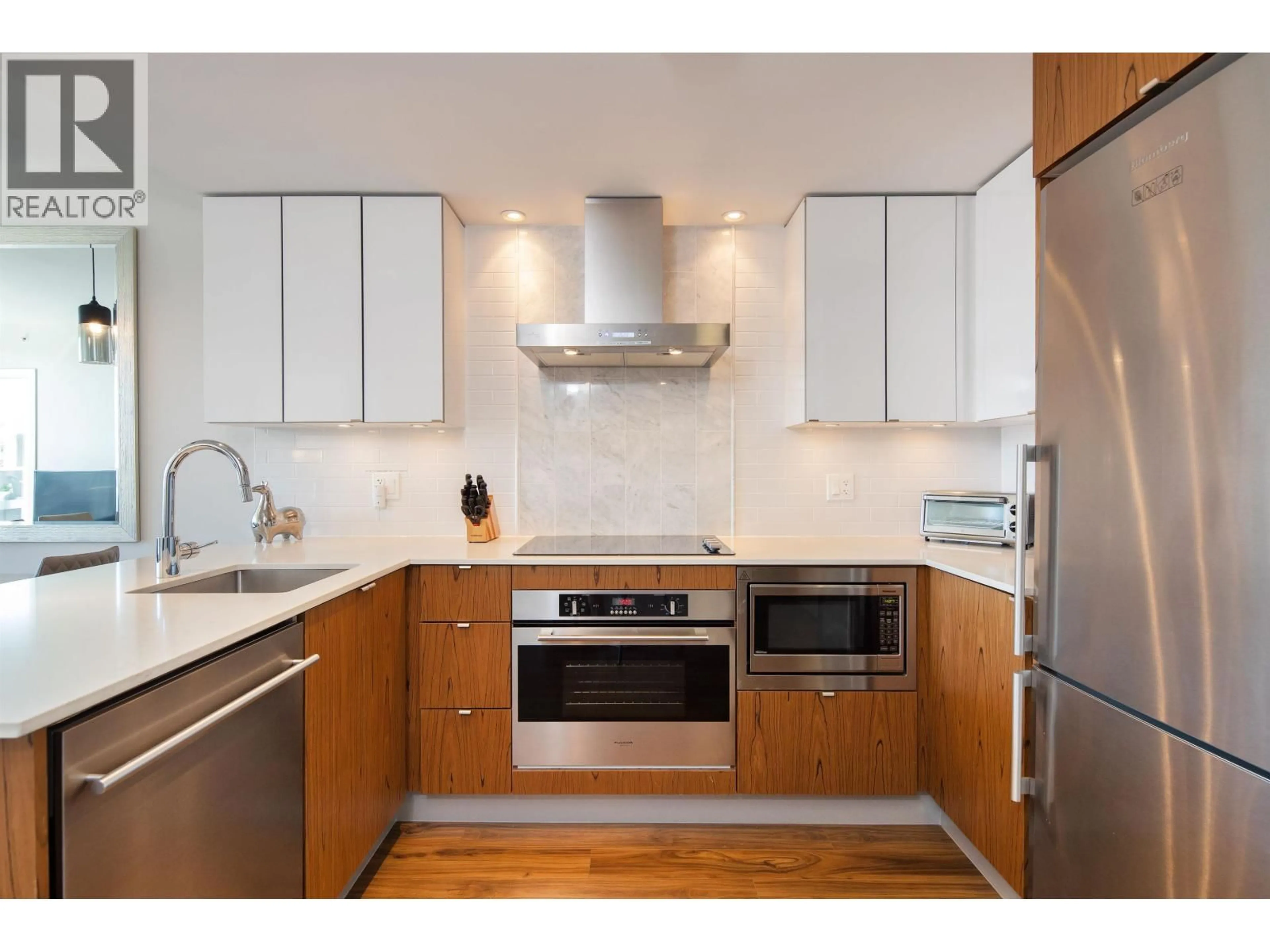 Standard kitchen, unknown for 312 - 159 2ND AVENUE, Vancouver British Columbia V5Y0L8