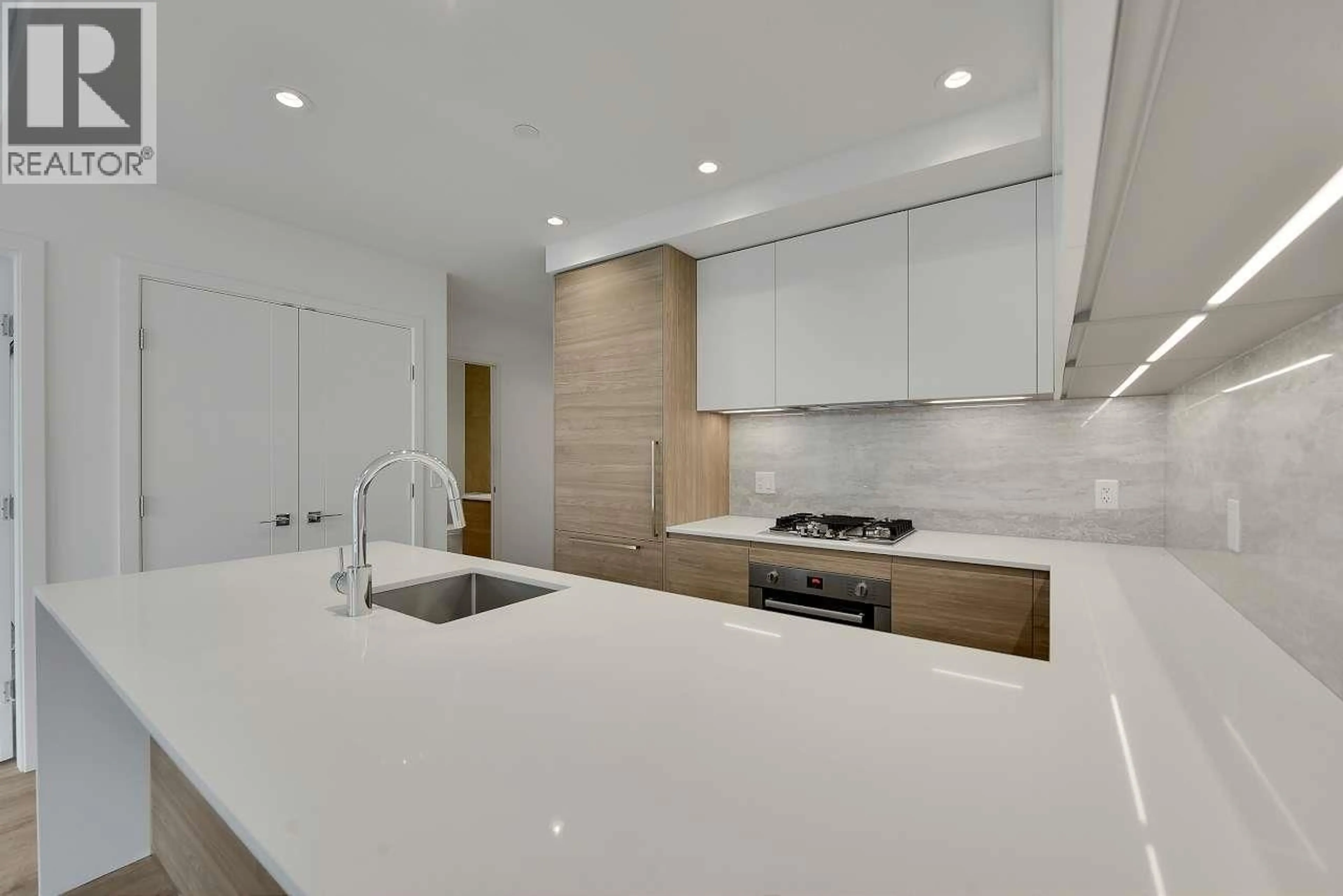 Unknown for 1505 - 680 QUAYSIDE DRIVE, New Westminster British Columbia V3M0P2