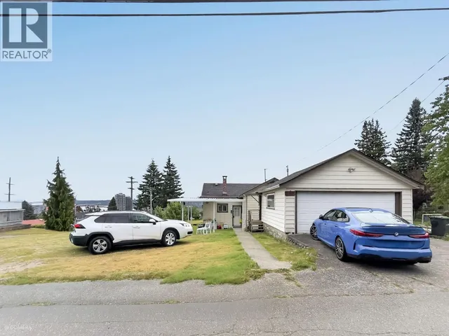 319 EIGHTH AVENUE, New Westminster 4