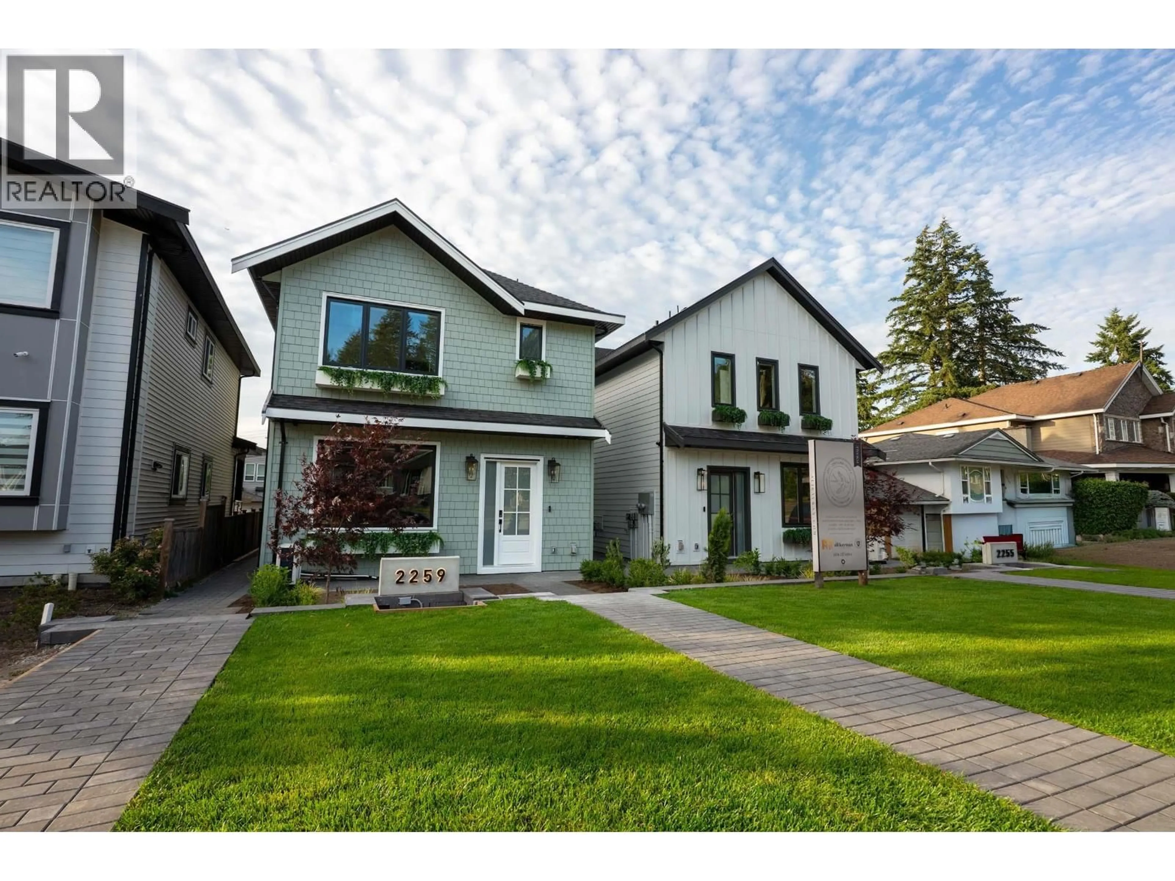 Home with vinyl exterior material, street for 102 - 2259 LOBB AVENUE, Port Coquitlam British Columbia V3C1M5
