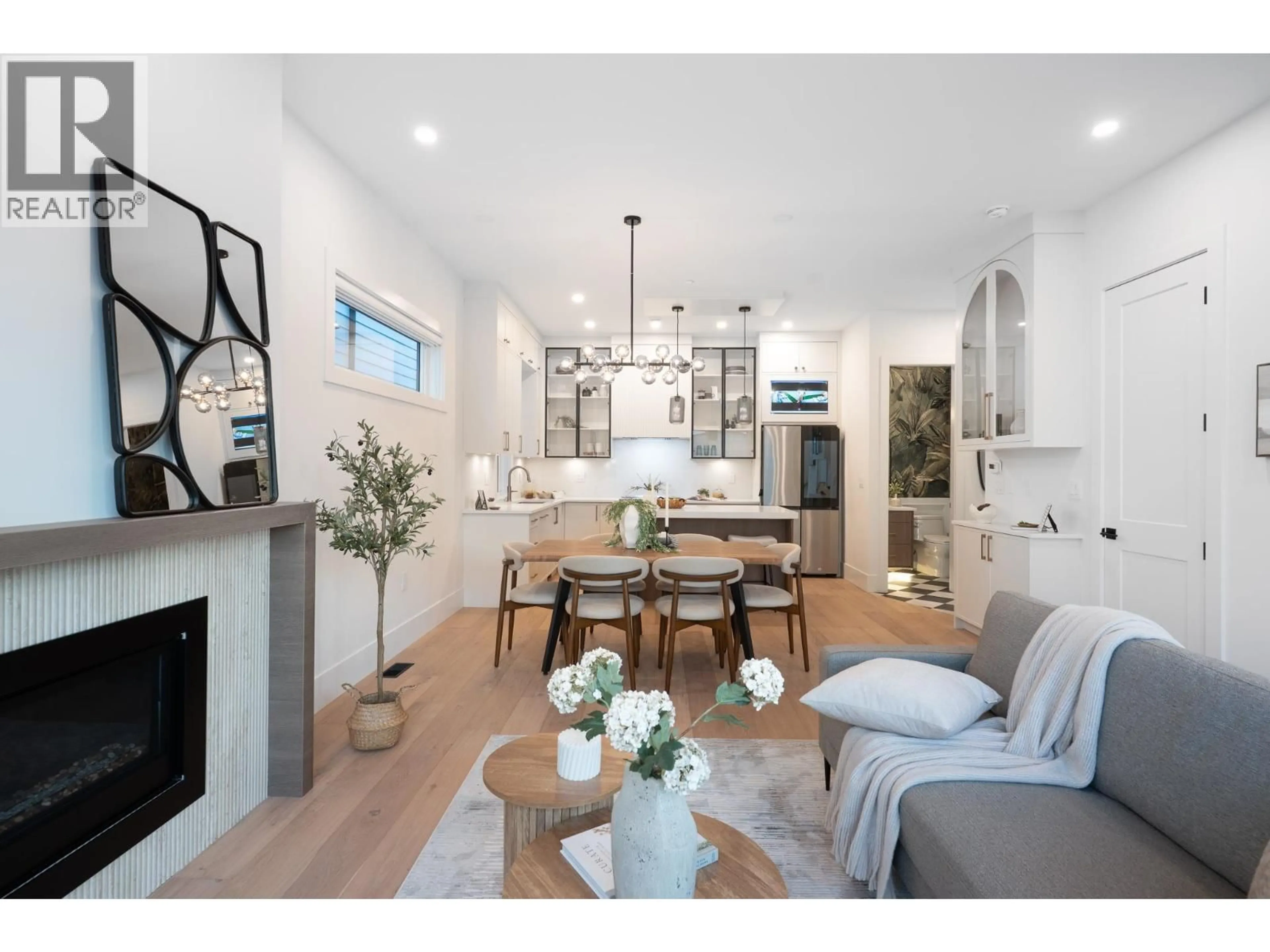 Open concept kitchen, unknown for 102 - 2259 LOBB AVENUE, Port Coquitlam British Columbia V3C1M5