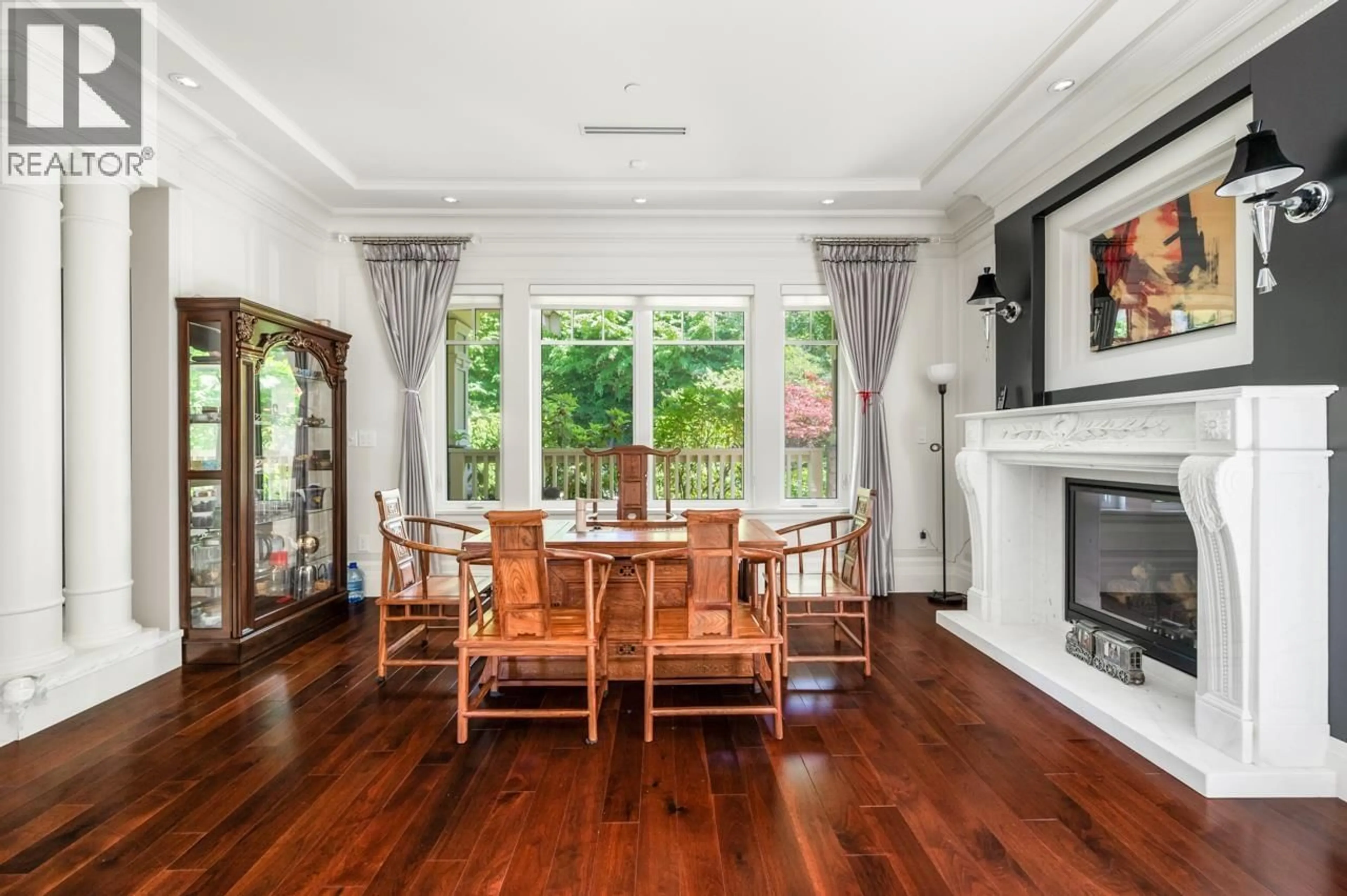 Dining room, wood/laminate floor for 1168 37TH AVENUE, Vancouver British Columbia V6M1L9