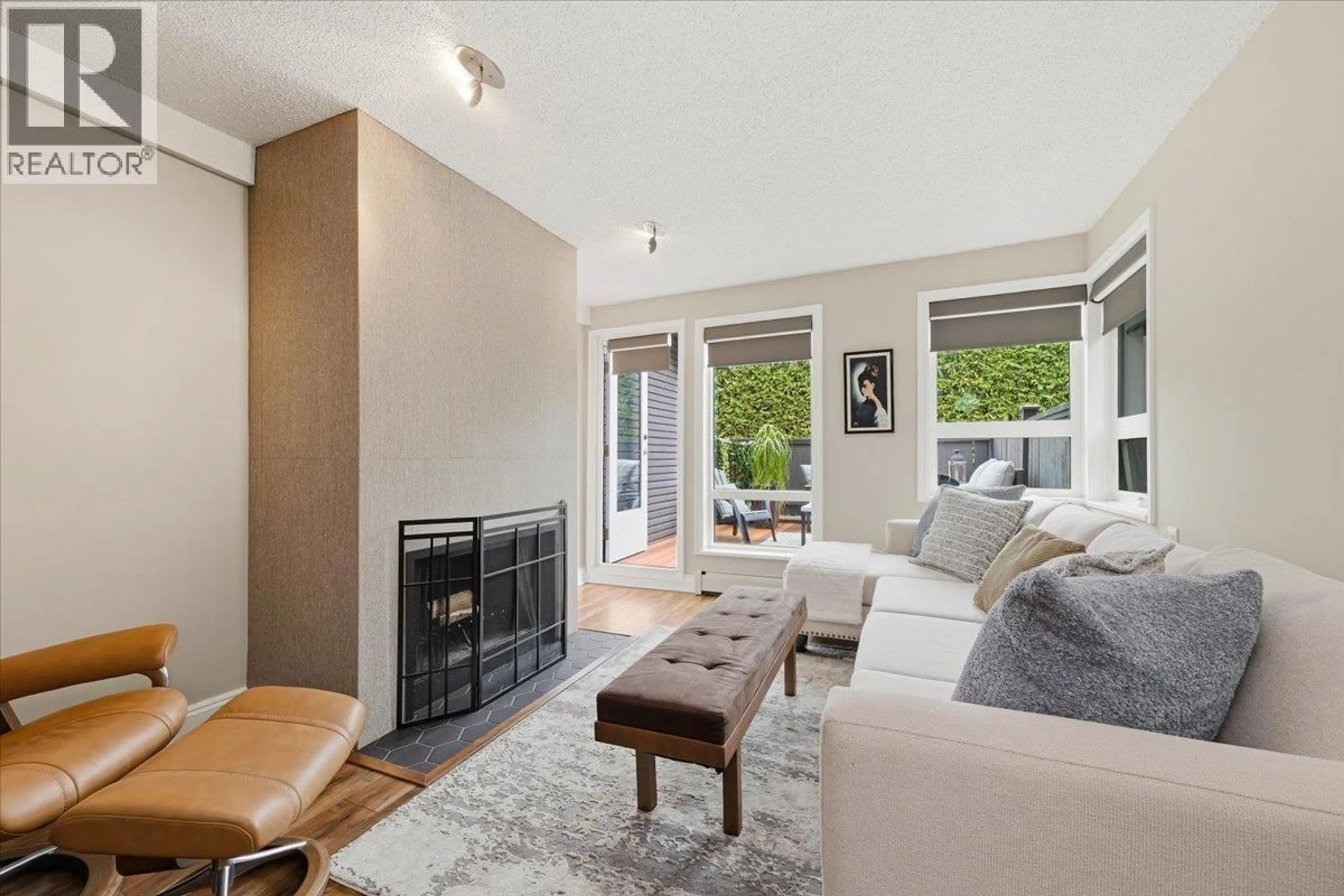 Living room with furniture, unknown for 107 - 2455 YORK AVENUE, Vancouver British Columbia V6K1C9