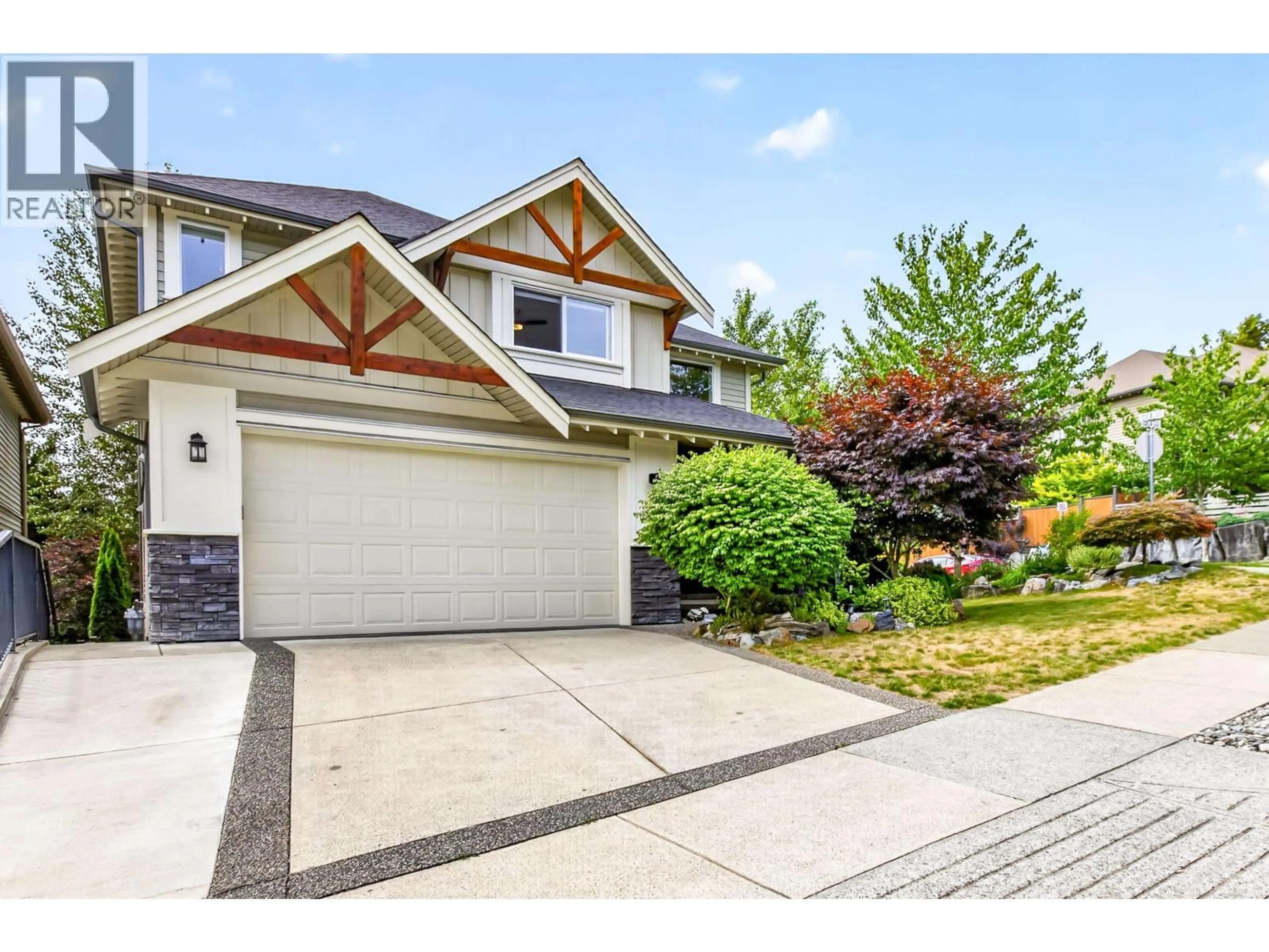 Home with vinyl exterior material, street for 13545 230A STREET, Maple Ridge British Columbia V4R0E6