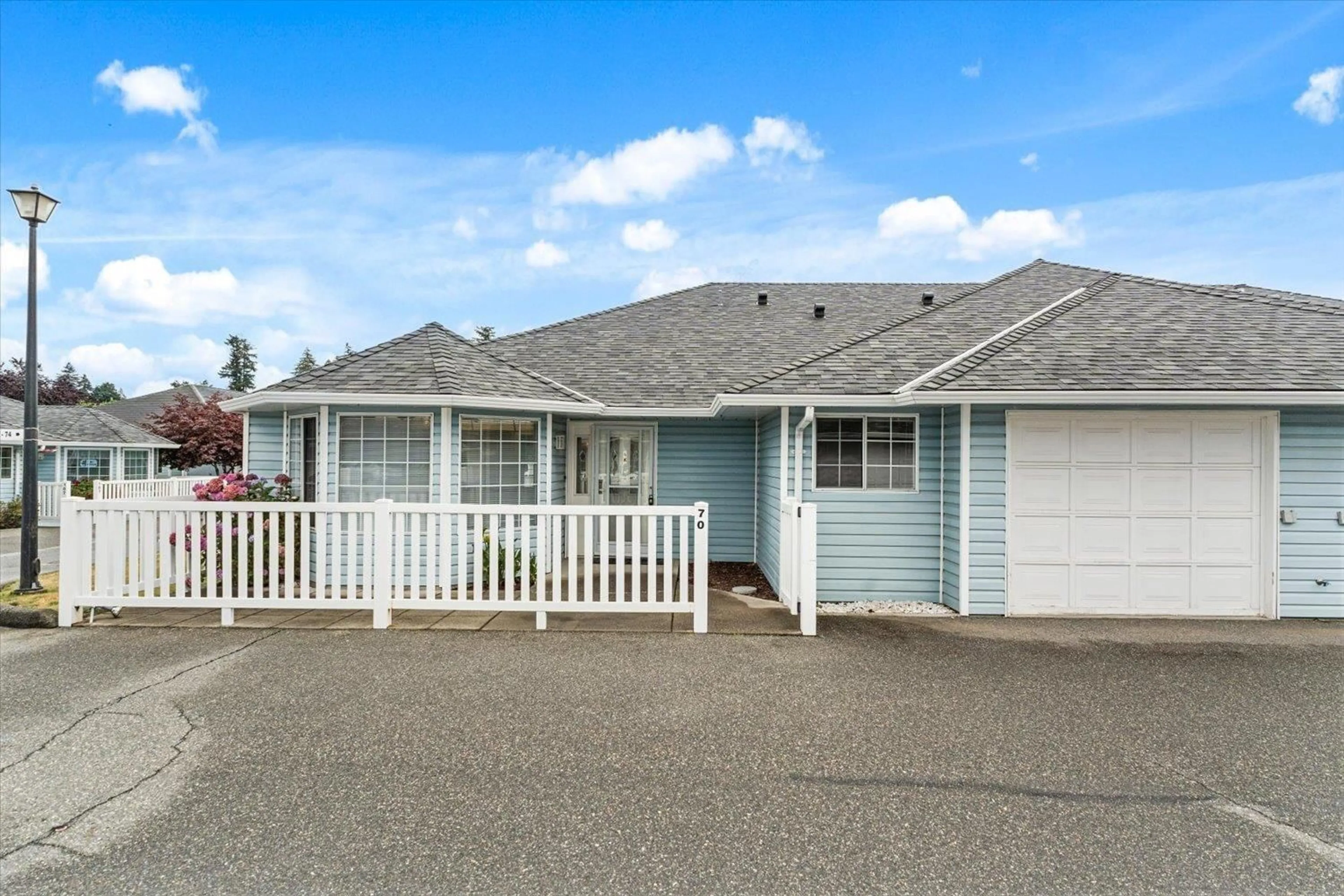 Home with vinyl exterior material, street for 70 - 1450 MCCALLUM ROAD, Abbotsford British Columbia V2S8A5