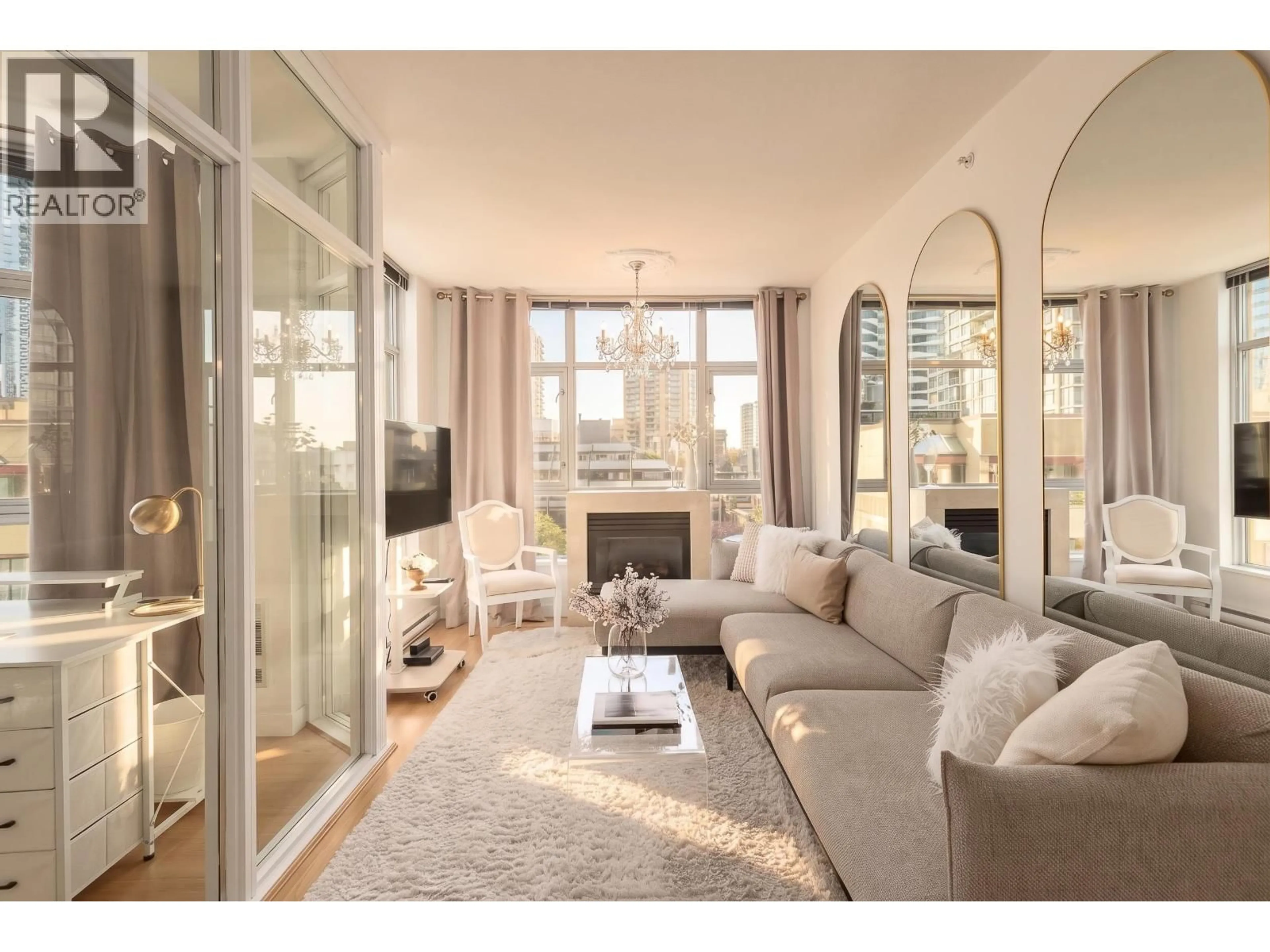 Living room with furniture, unknown for 707 - 1050 SMITHE STREET, Vancouver British Columbia V6E4T4