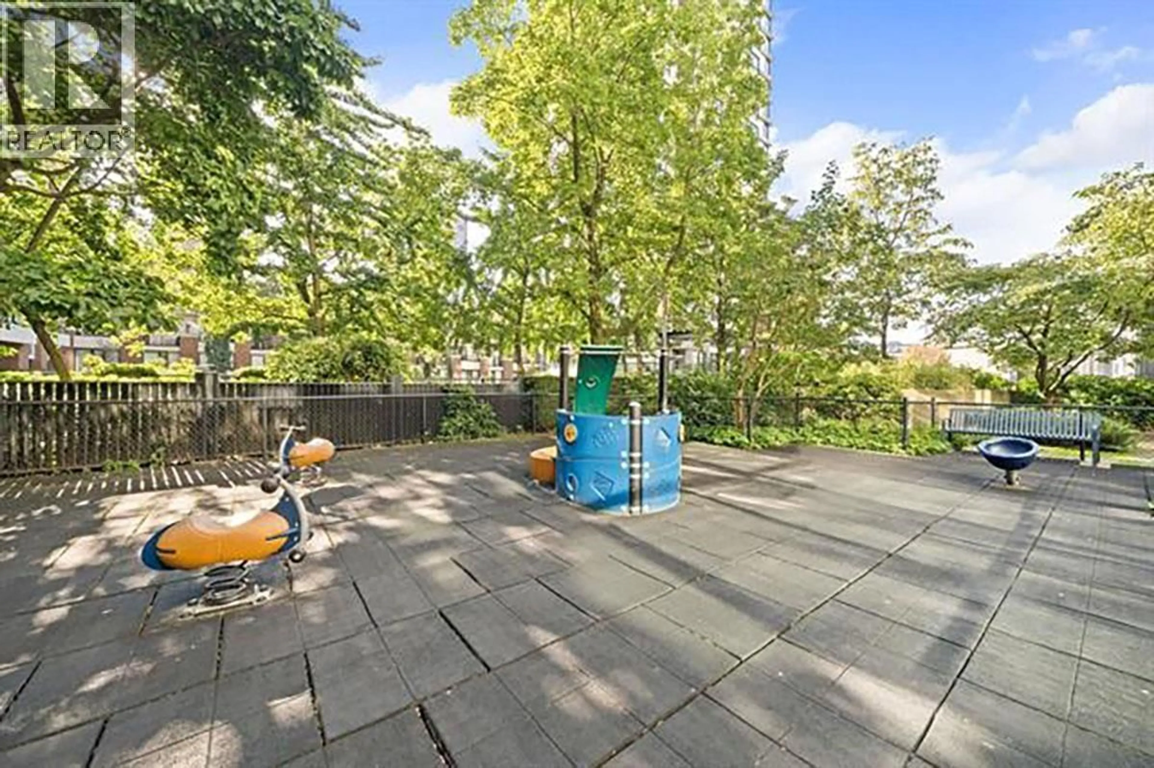 Patio, street for 2403 - 928 HOMER STREET, Vancouver British Columbia V6B1T7