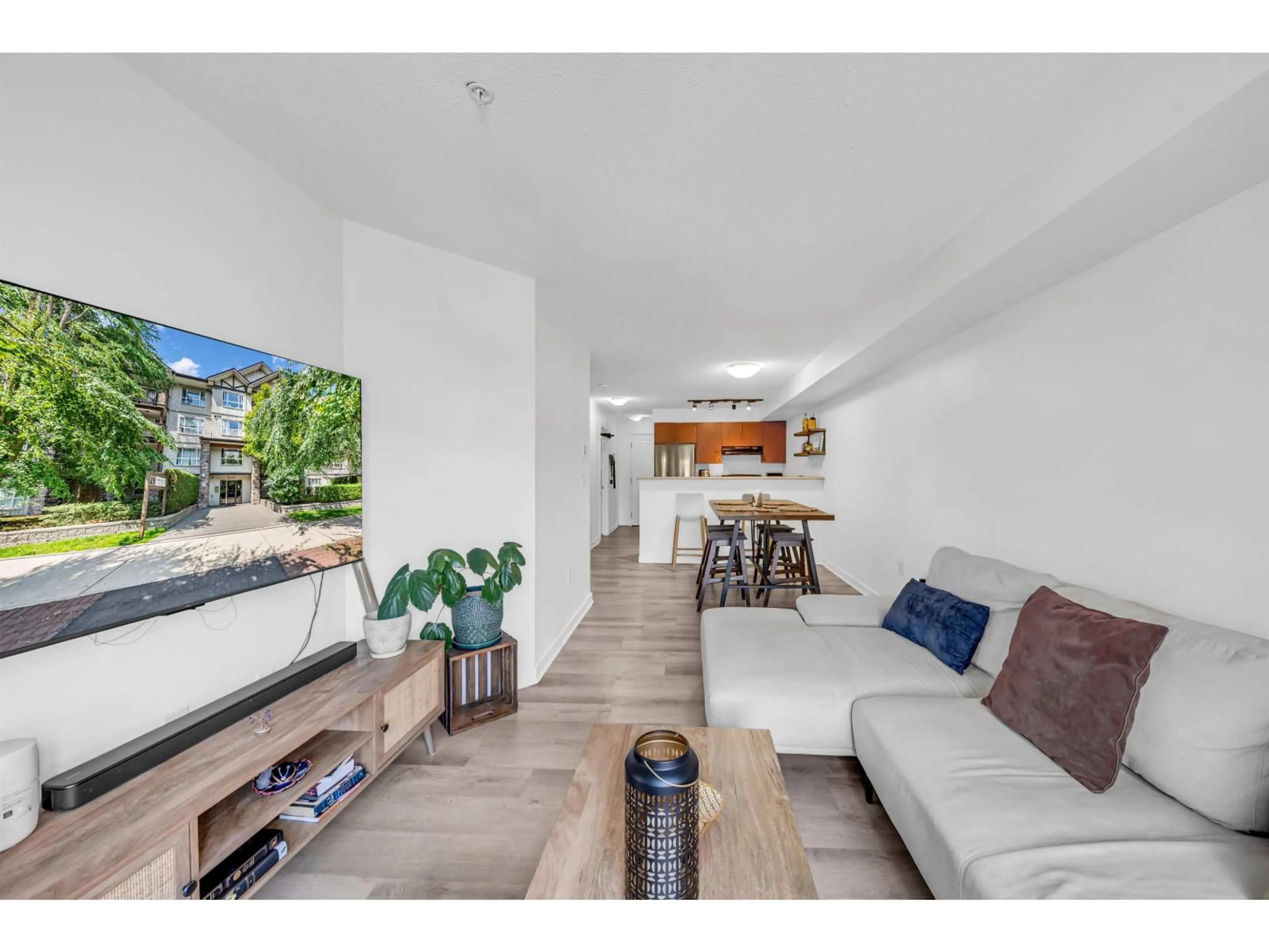 Living room with furniture, unknown for 209 - 5465 203 STREET, Langley British Columbia V3A9L8