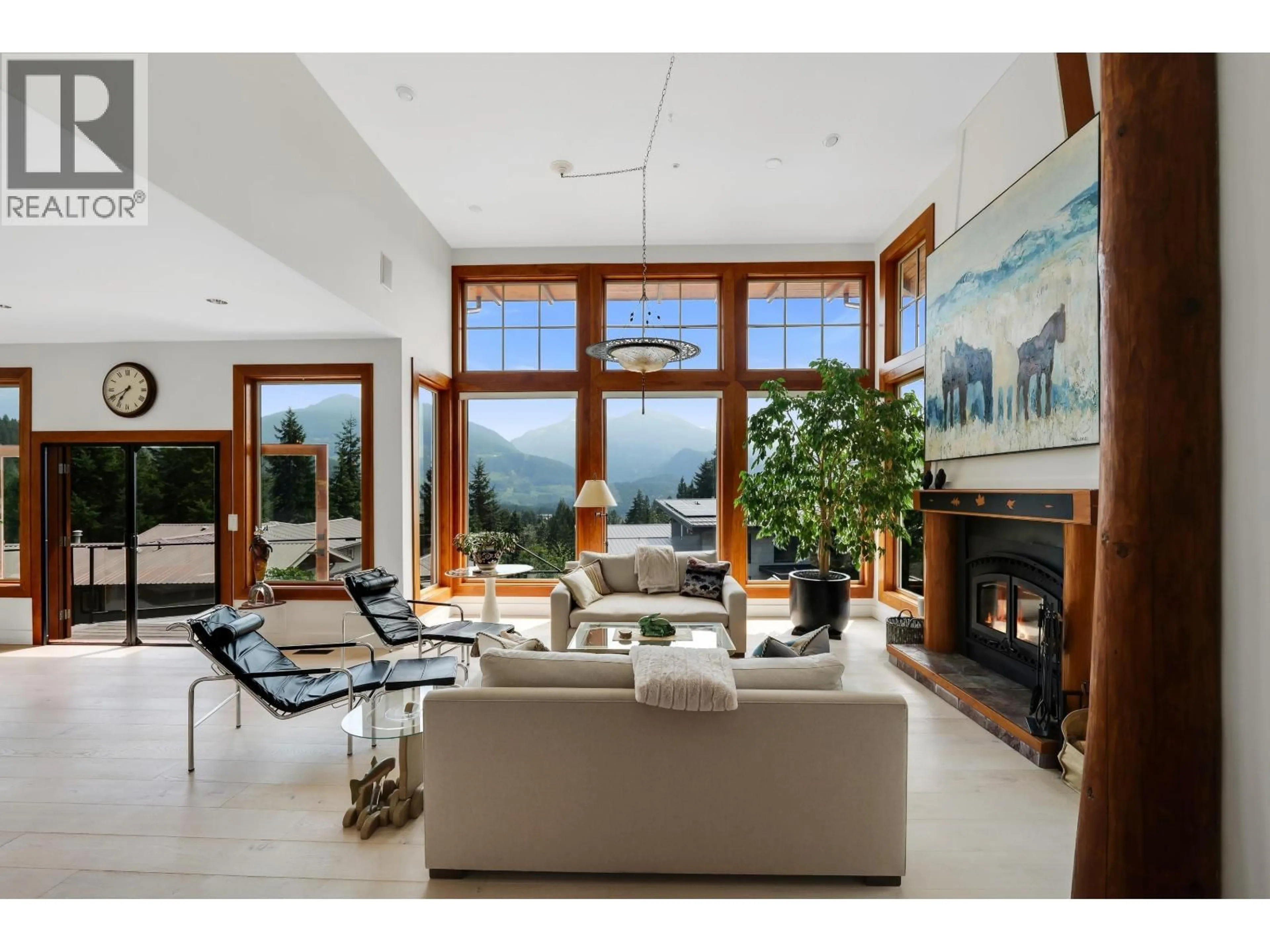 Living room with furniture, unknown for 4 - 40781 THUNDERBIRD RIDGE, Squamish British Columbia V0N1T0